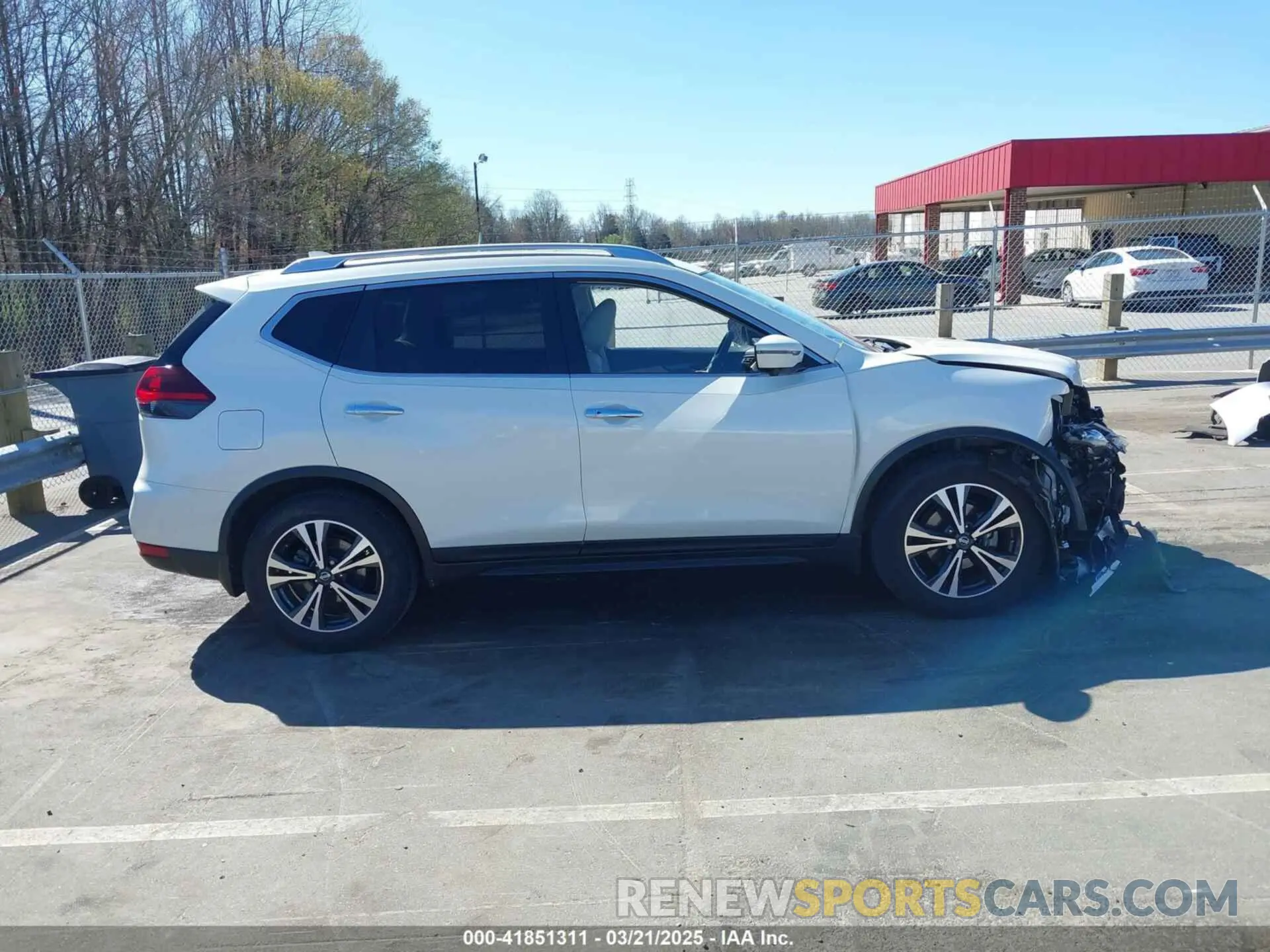 13 Photograph of a damaged car JN8AT2MT2KW266507 NISSAN ROGUE 2019