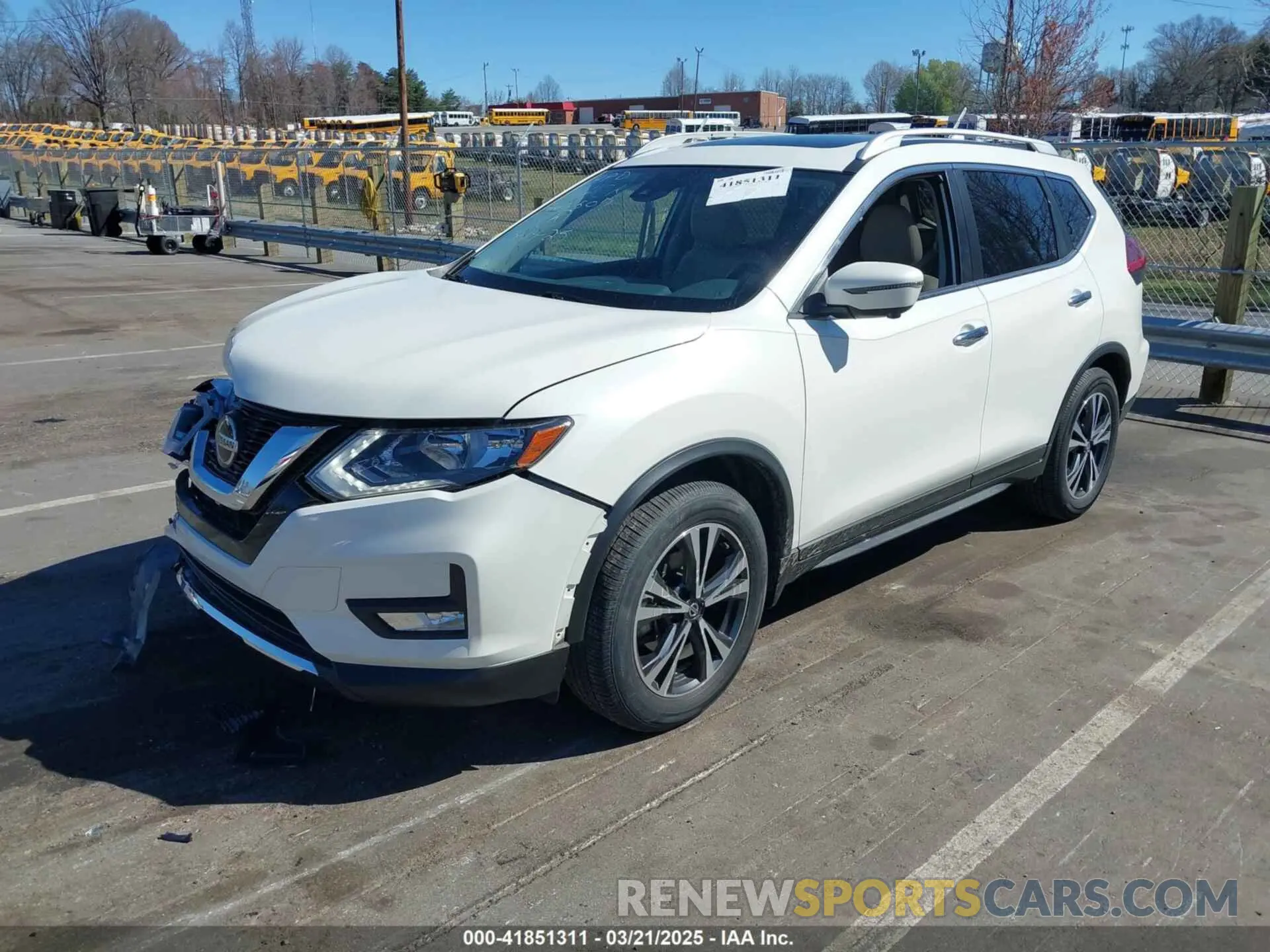 2 Photograph of a damaged car JN8AT2MT2KW266507 NISSAN ROGUE 2019