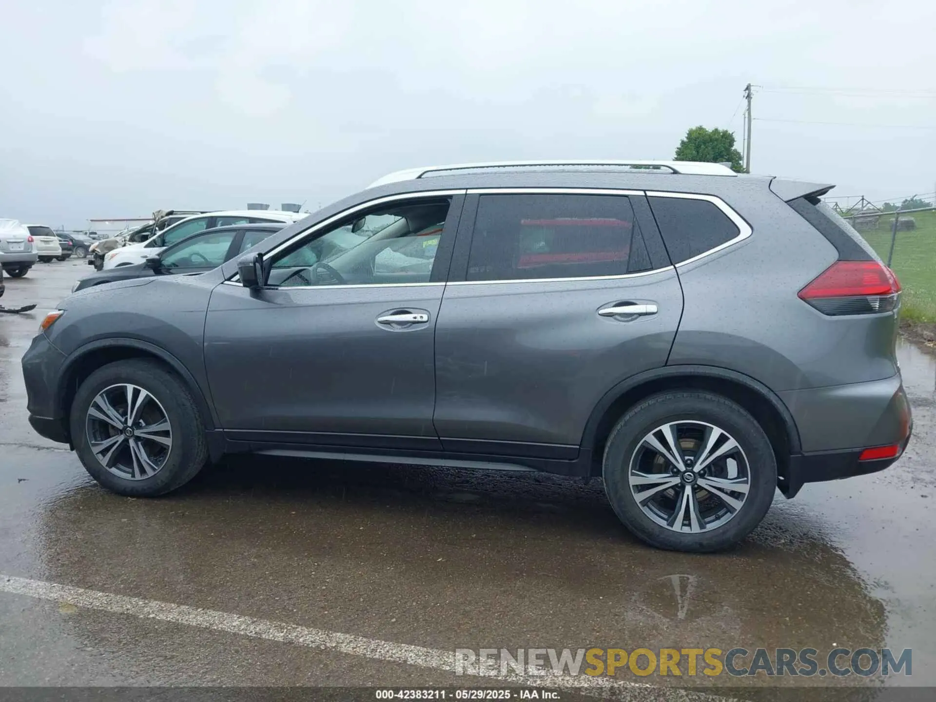 15 Photograph of a damaged car JN8AT2MT3KW256648 NISSAN ROGUE 2019
