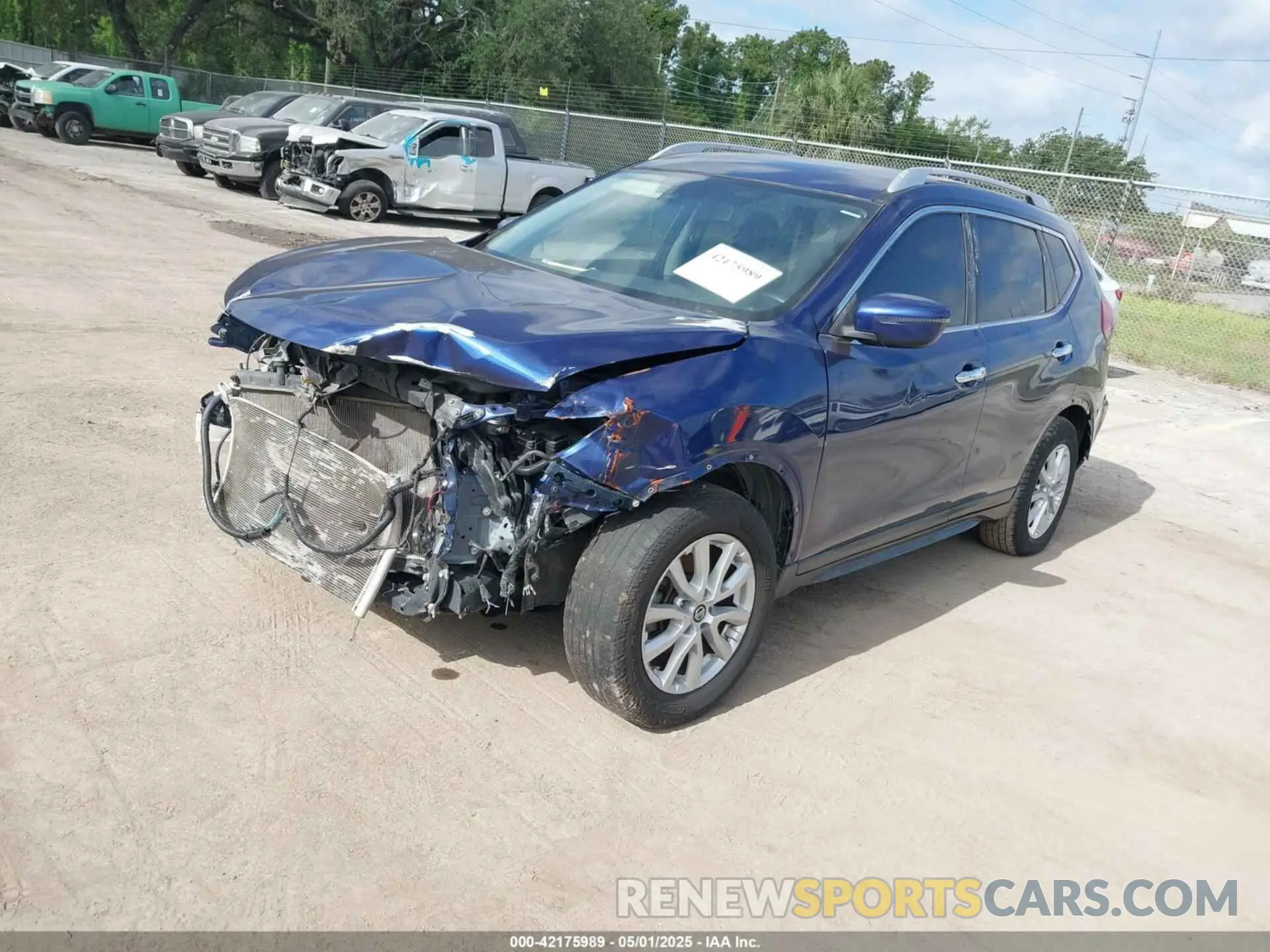 2 Photograph of a damaged car JN8AT2MT3KW259937 NISSAN ROGUE 2019