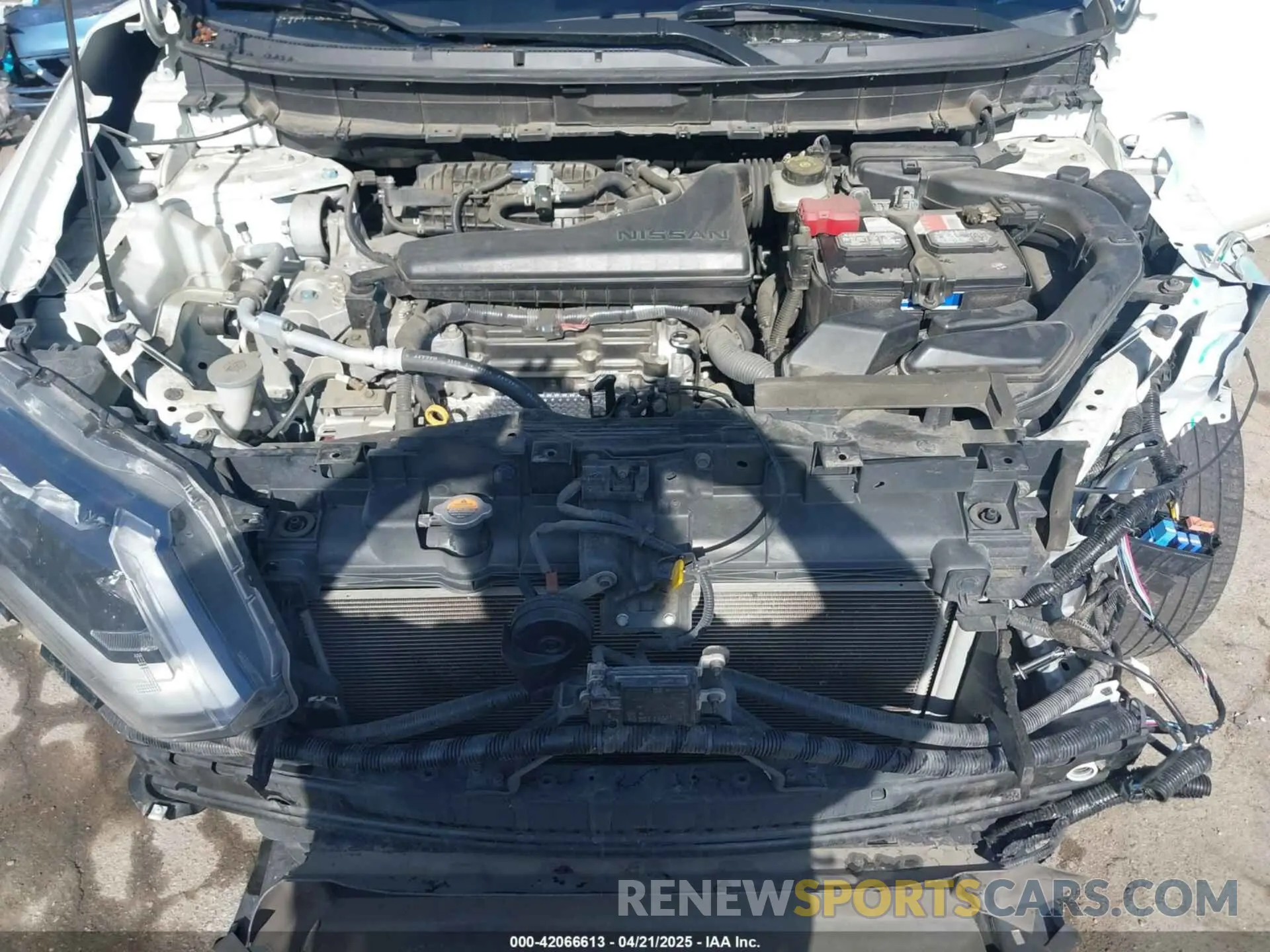 10 Photograph of a damaged car JN8AT2MT4KW255007 NISSAN ROGUE 2019