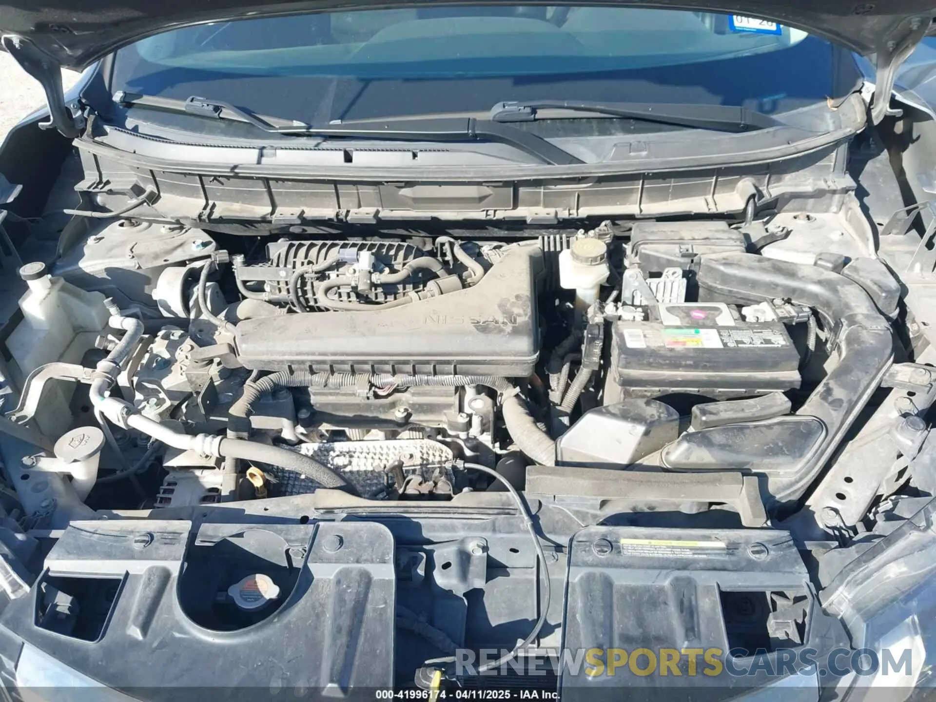 10 Photograph of a damaged car JN8AT2MT4KW262975 NISSAN ROGUE 2019