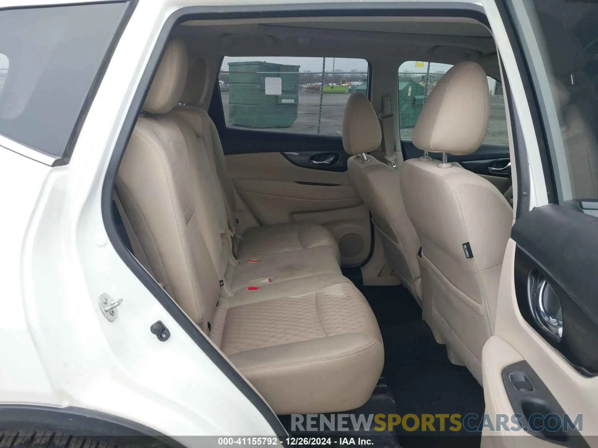 8 Photograph of a damaged car JN8AT2MT4KW263267 NISSAN ROGUE 2019