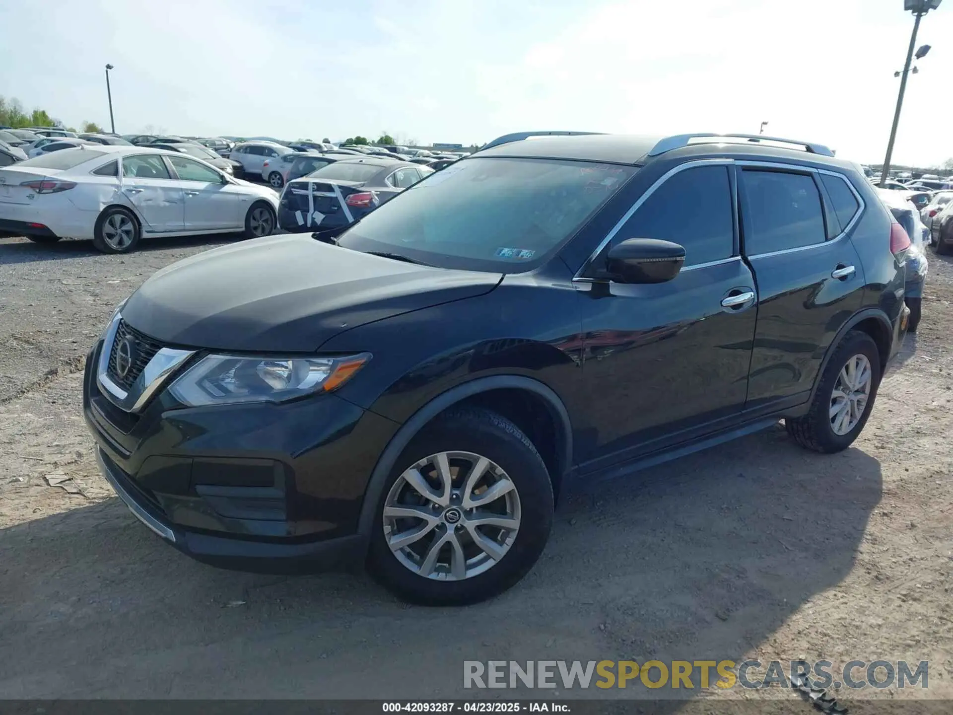 2 Photograph of a damaged car JN8AT2MT4KW266105 NISSAN ROGUE 2019