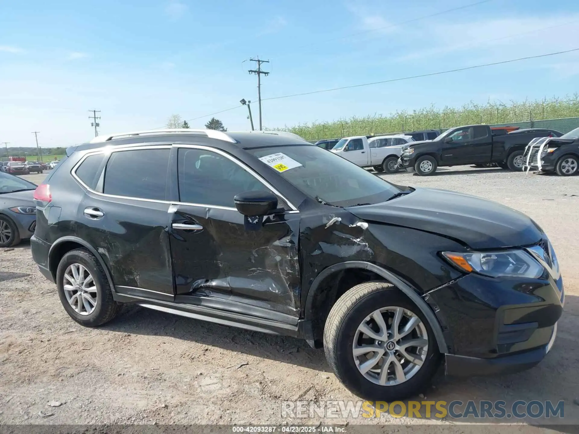 6 Photograph of a damaged car JN8AT2MT4KW266105 NISSAN ROGUE 2019