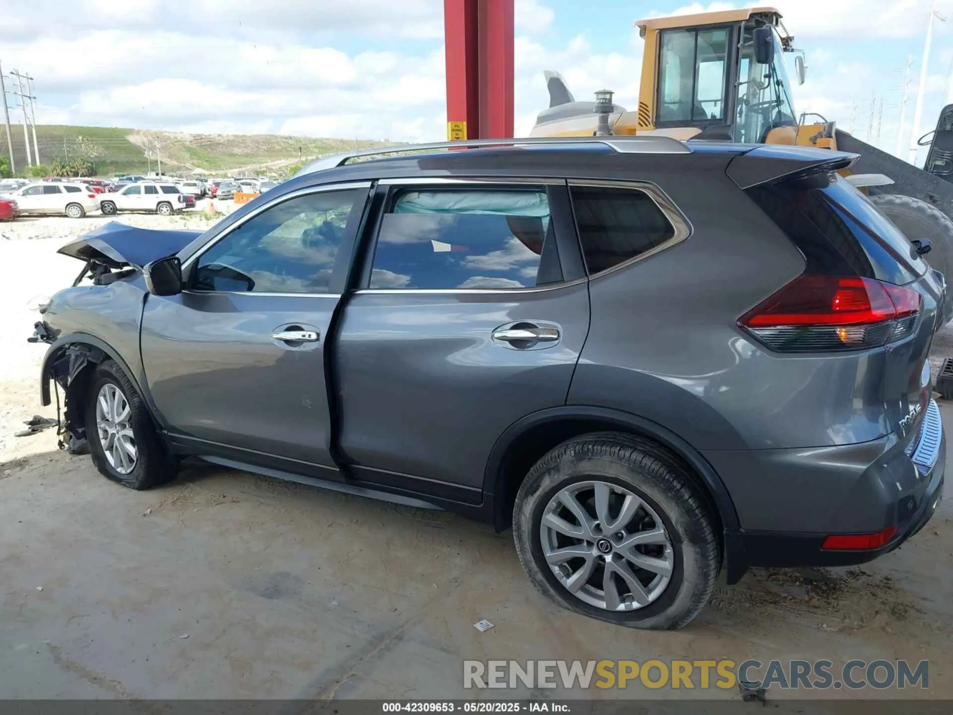 14 Photograph of a damaged car JN8AT2MT5KW252231 NISSAN ROGUE 2019