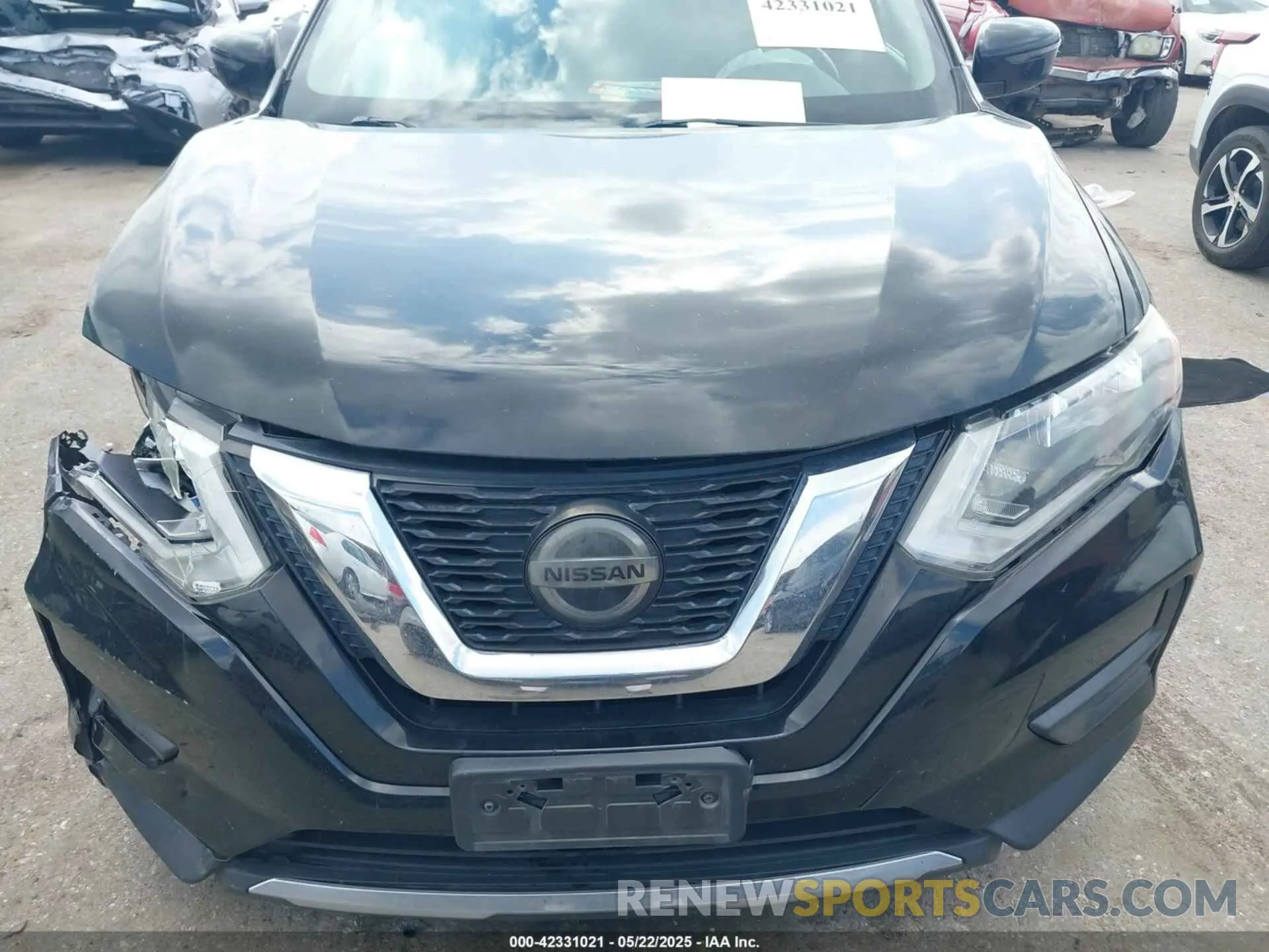 11 Photograph of a damaged car JN8AT2MT6KW255283 NISSAN ROGUE 2019