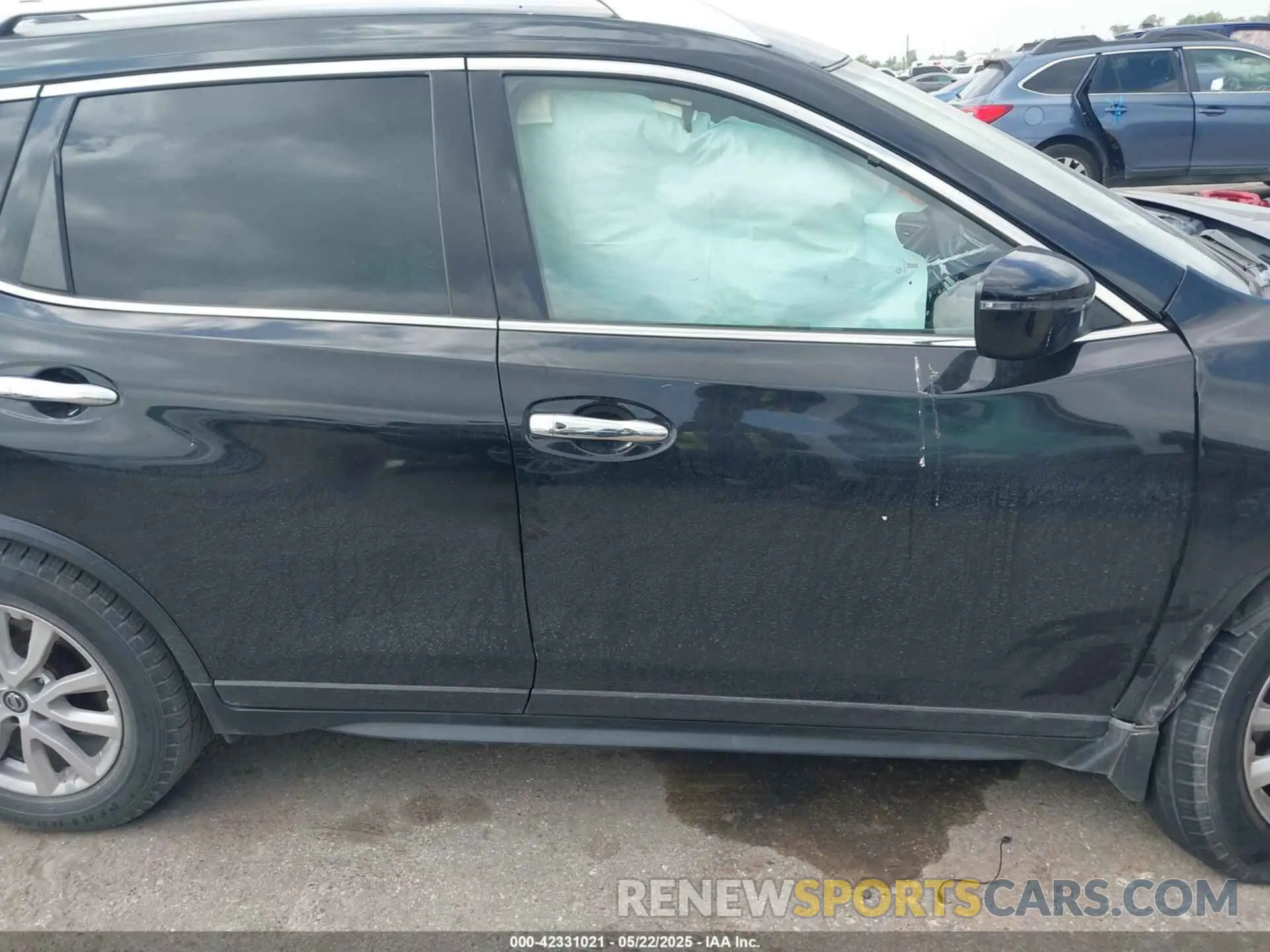 12 Photograph of a damaged car JN8AT2MT6KW255283 NISSAN ROGUE 2019