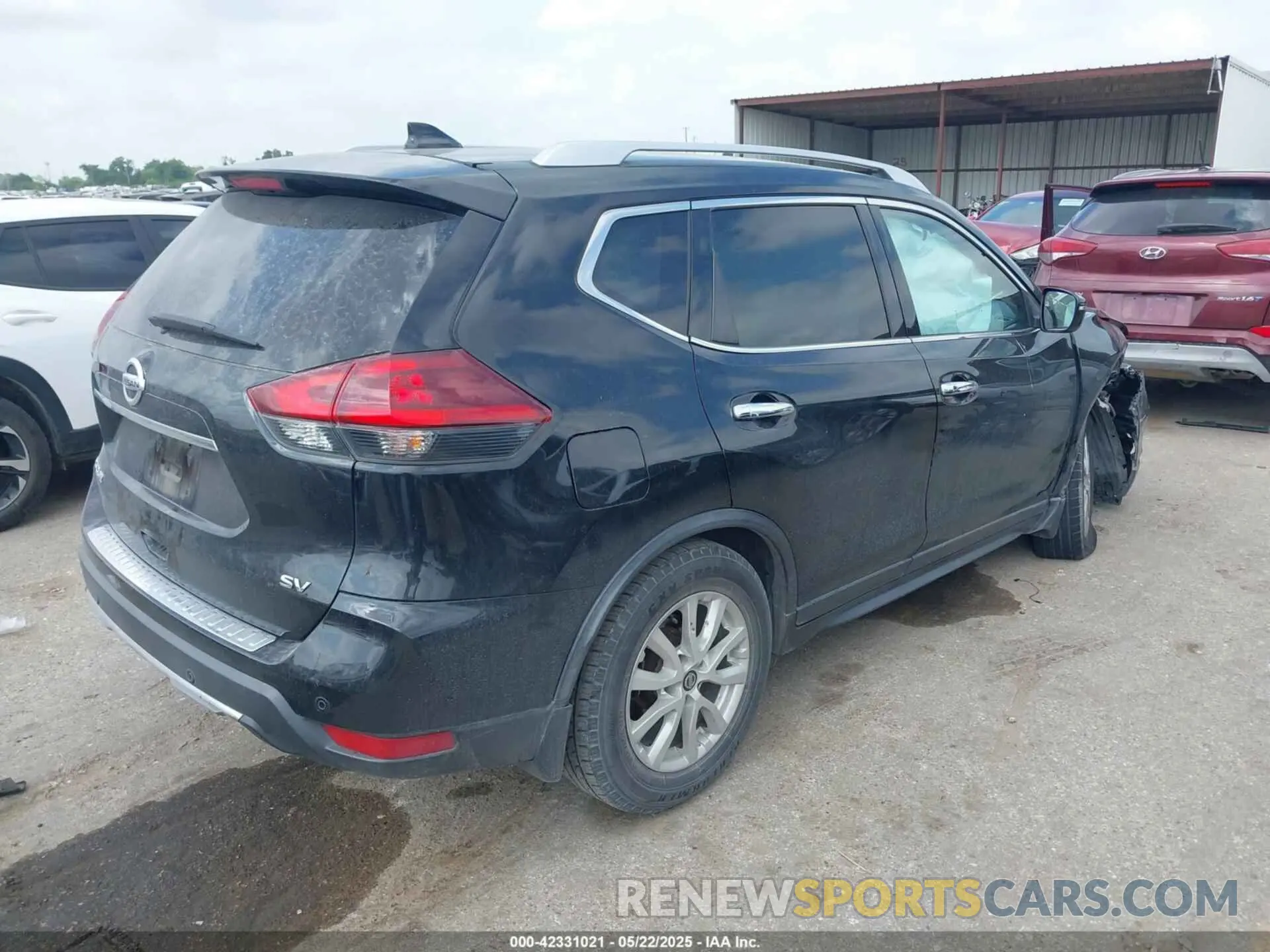 4 Photograph of a damaged car JN8AT2MT6KW255283 NISSAN ROGUE 2019