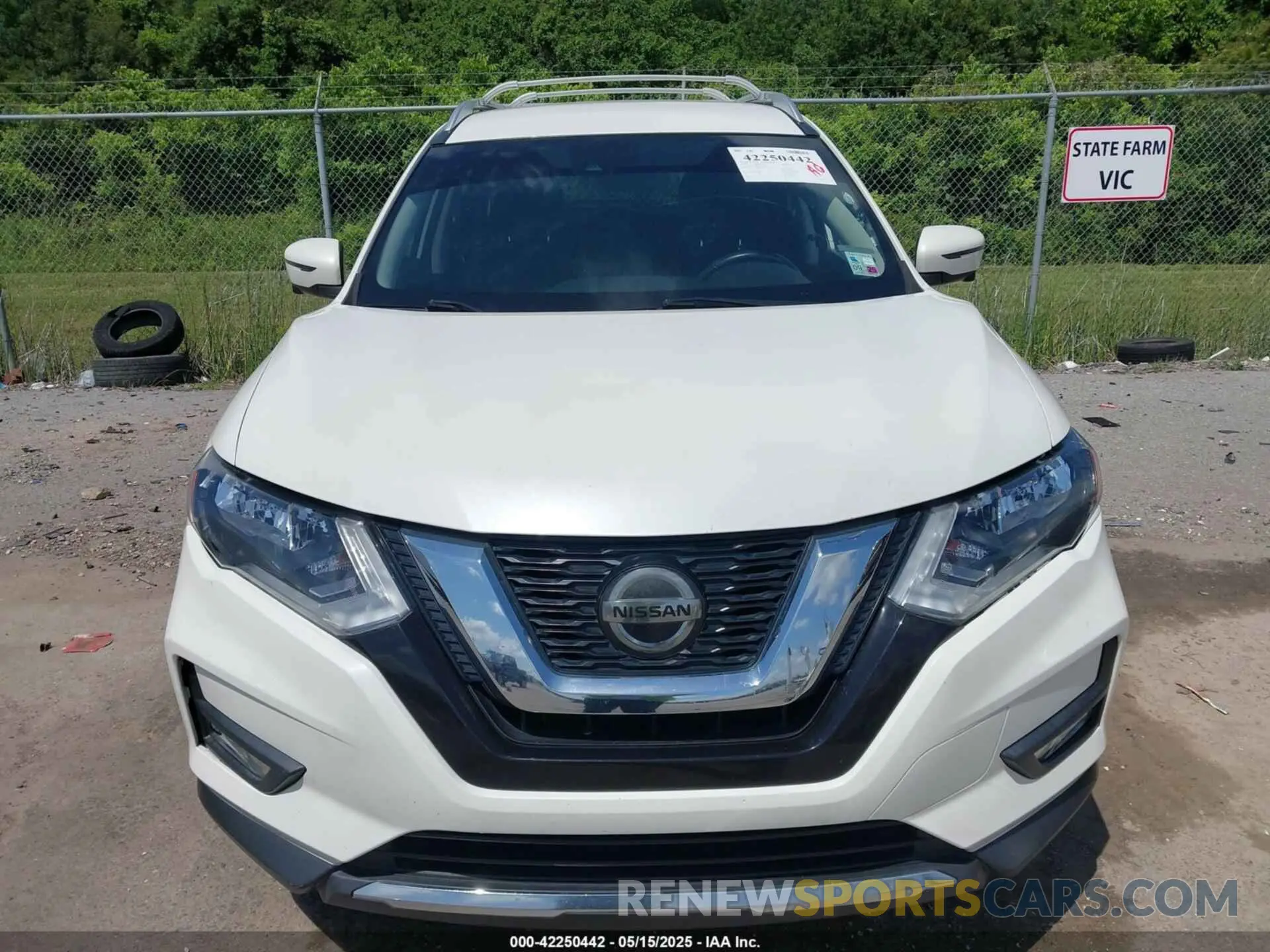 12 Photograph of a damaged car JN8AT2MT6KW256210 NISSAN ROGUE 2019