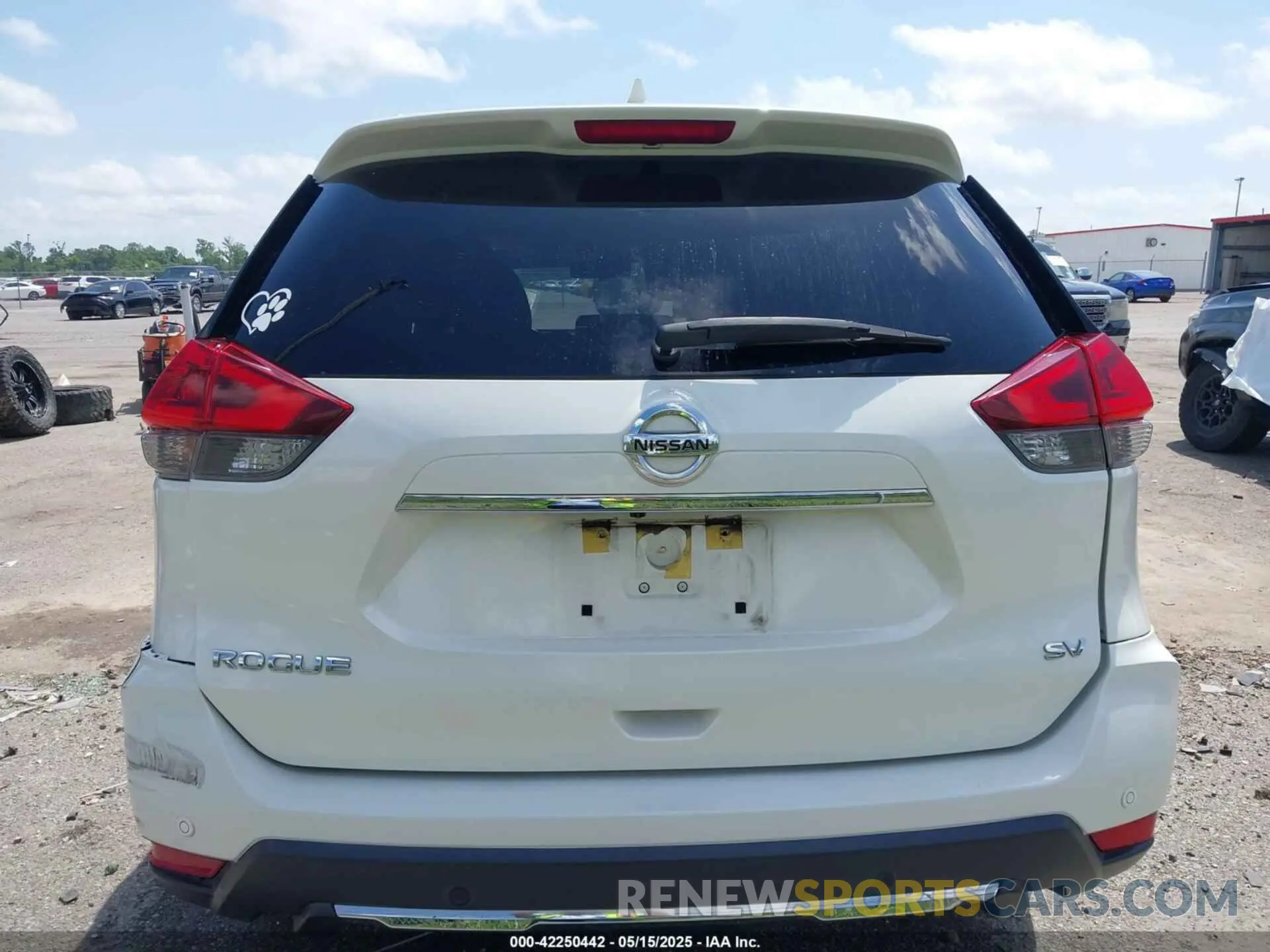 16 Photograph of a damaged car JN8AT2MT6KW256210 NISSAN ROGUE 2019