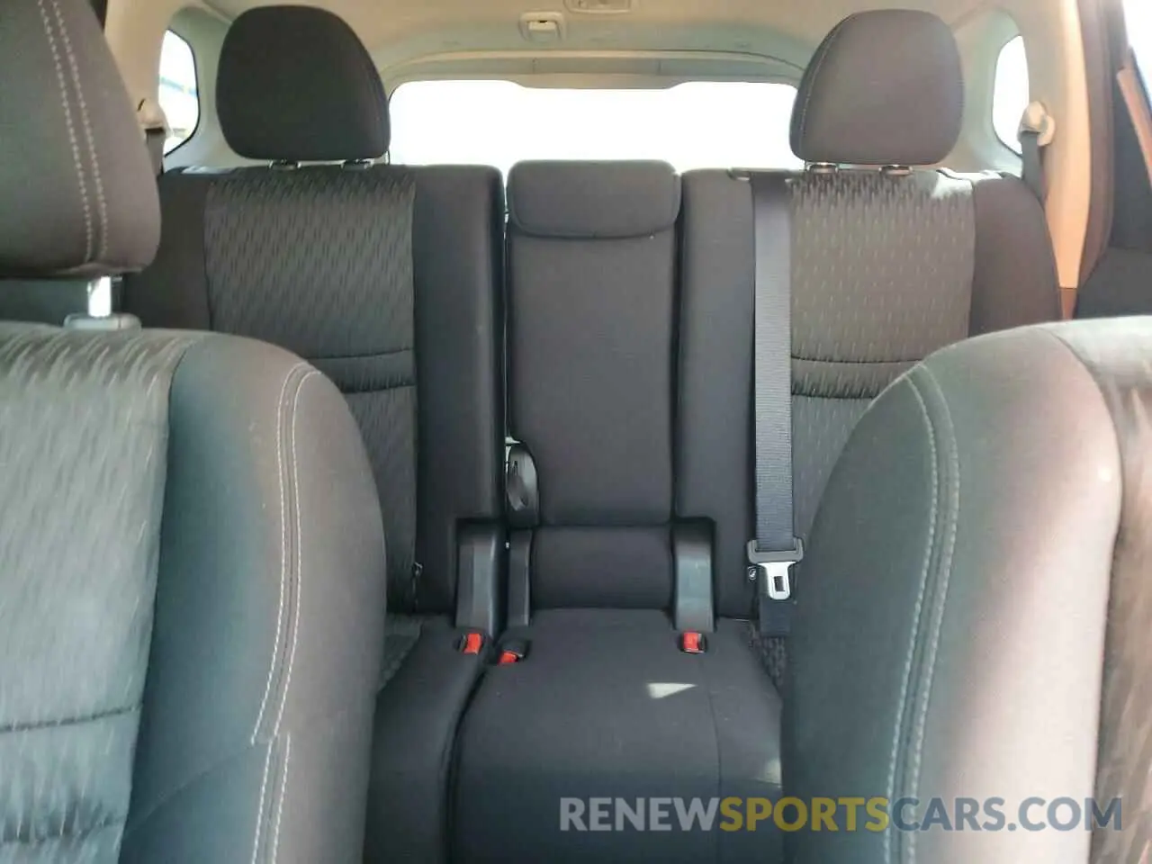 10 Photograph of a damaged car JN8AT2MT6KW262248 NISSAN ROGUE 2019