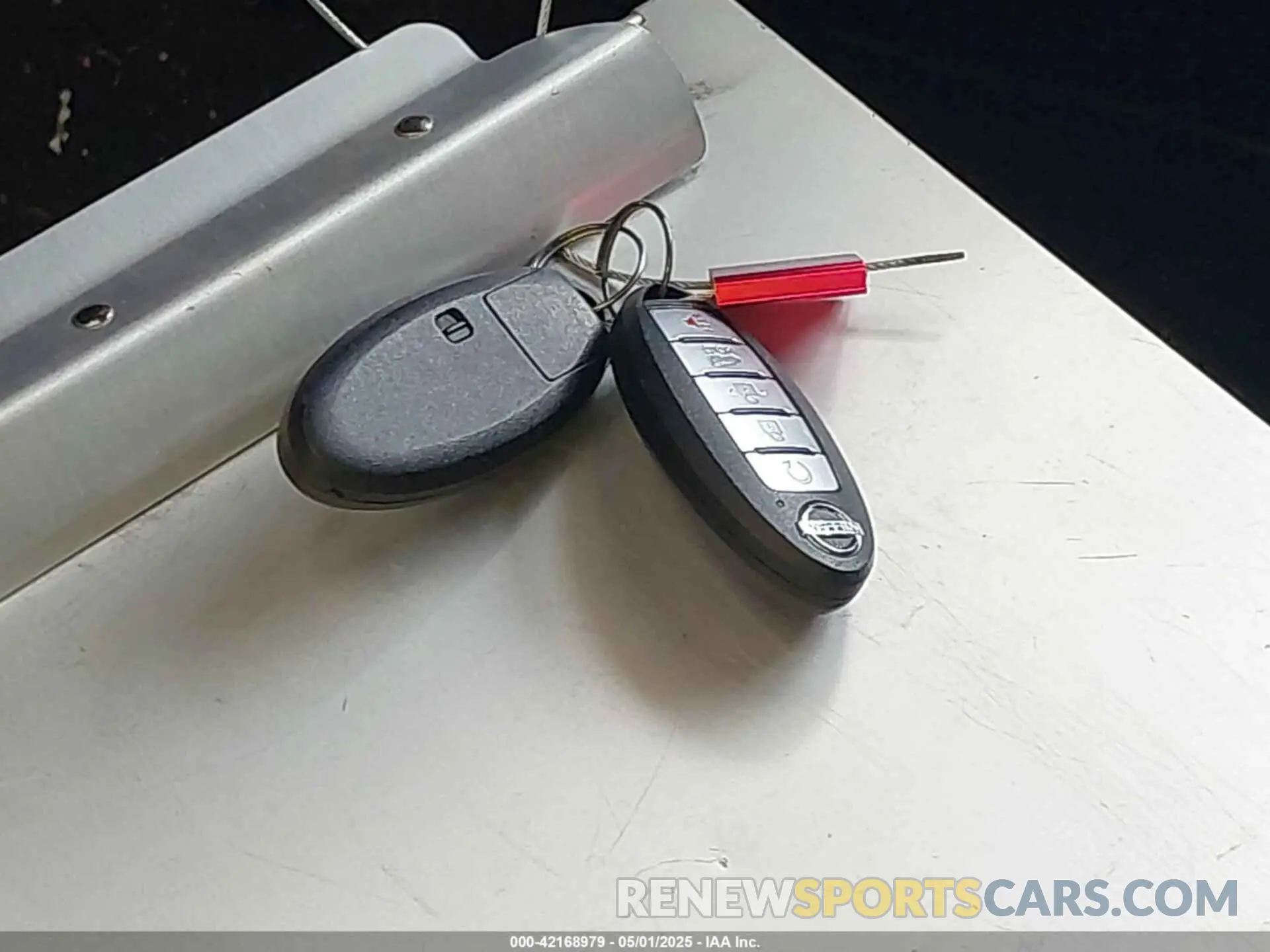 11 Photograph of a damaged car JN8AT2MT6KW262265 NISSAN ROGUE 2019