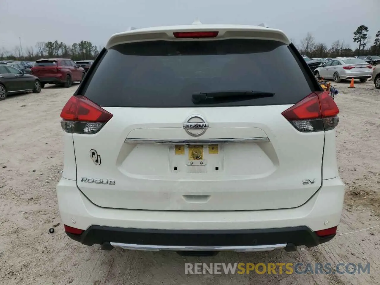 6 Photograph of a damaged car JN8AT2MT6KW263187 NISSAN ROGUE 2019