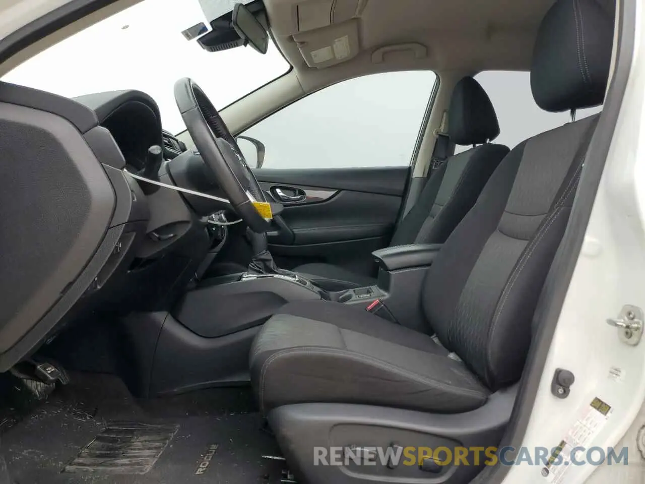 7 Photograph of a damaged car JN8AT2MT6KW263187 NISSAN ROGUE 2019