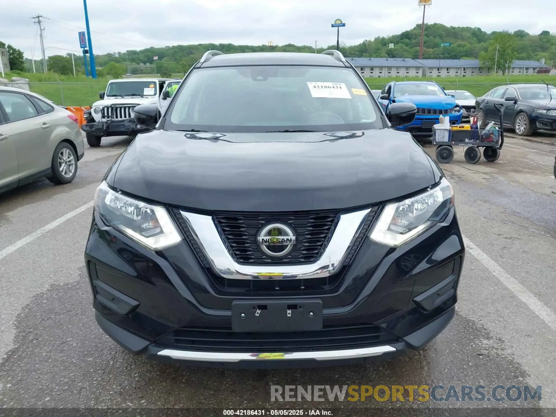12 Photograph of a damaged car JN8AT2MT6KW263190 NISSAN ROGUE 2019