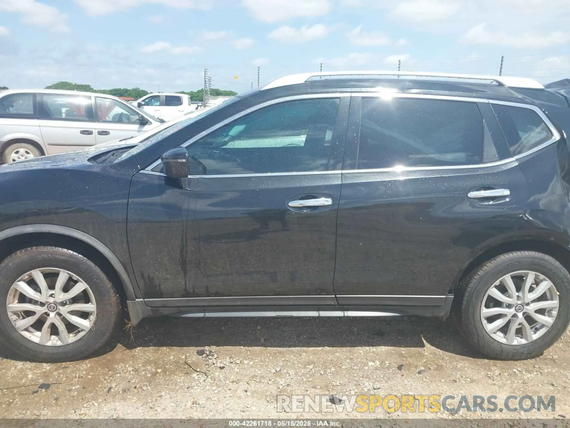 14 Photograph of a damaged car JN8AT2MT6KW267367 NISSAN ROGUE 2019