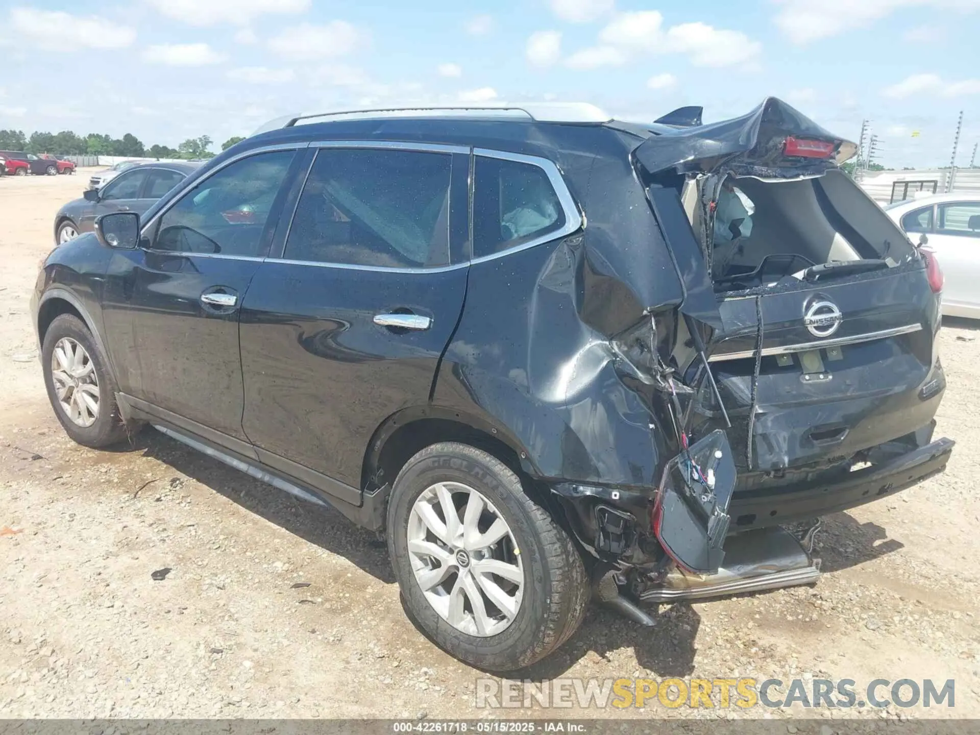 3 Photograph of a damaged car JN8AT2MT6KW267367 NISSAN ROGUE 2019