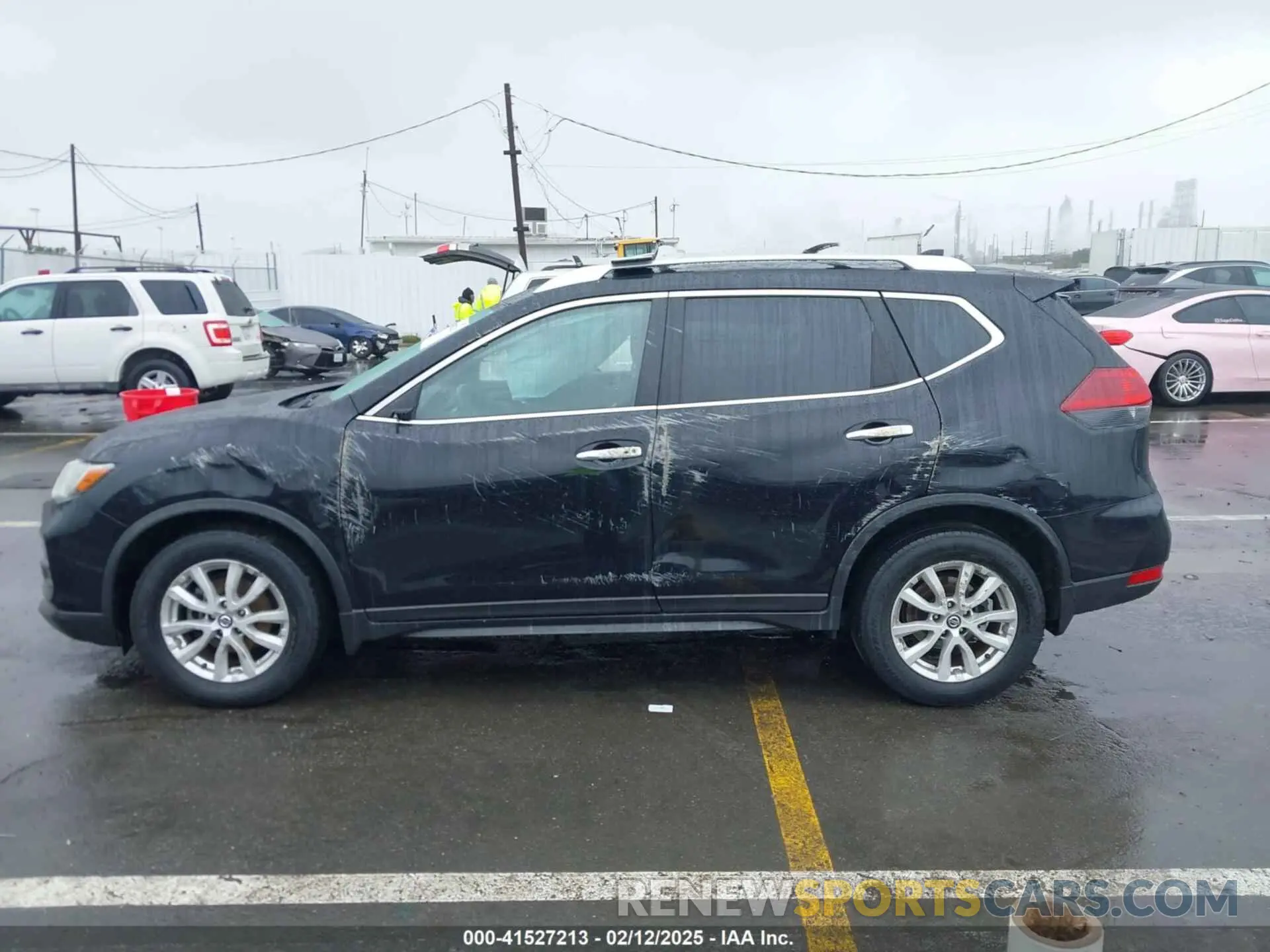 14 Photograph of a damaged car JN8AT2MT7KW261349 NISSAN ROGUE 2019
