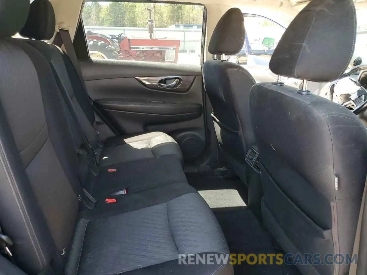 11 Photograph of a damaged car JN8AT2MT7KW267877 NISSAN ROGUE 2019