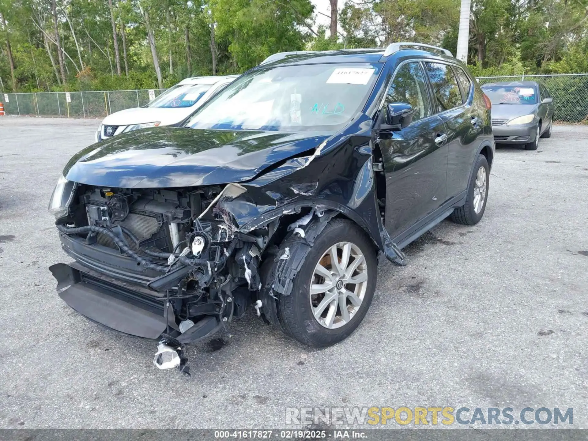 6 Photograph of a damaged car JN8AT2MT7KW503587 NISSAN ROGUE 2019