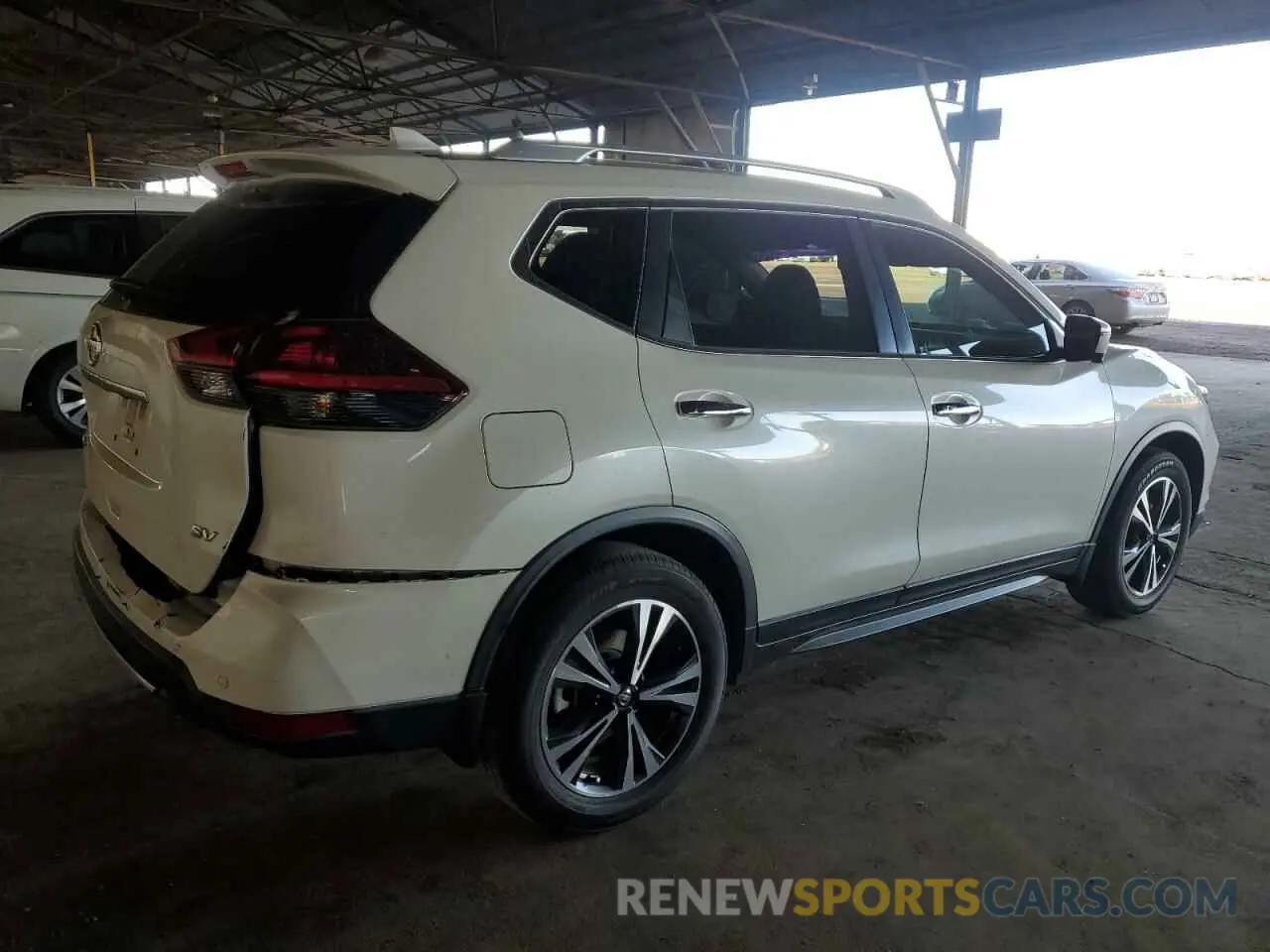 3 Photograph of a damaged car JN8AT2MT8KW257696 NISSAN ROGUE 2019