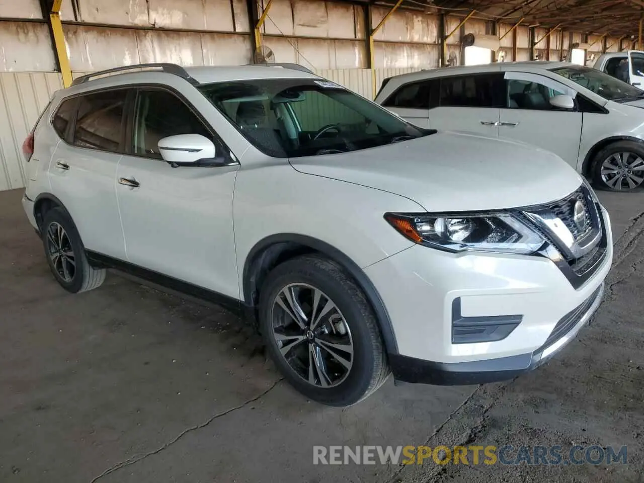 4 Photograph of a damaged car JN8AT2MT8KW257696 NISSAN ROGUE 2019