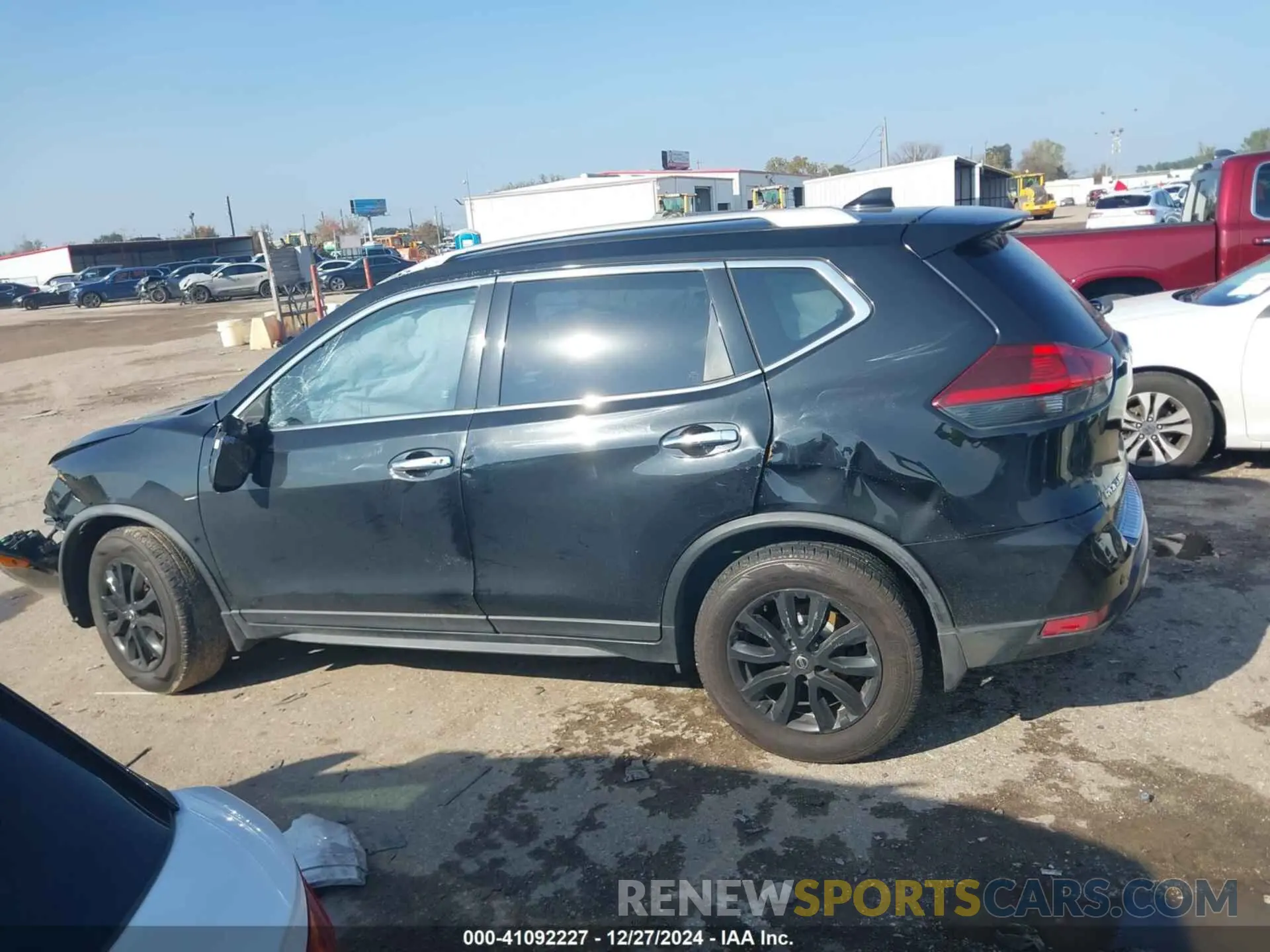 15 Photograph of a damaged car JN8AT2MT8KW258914 NISSAN ROGUE 2019