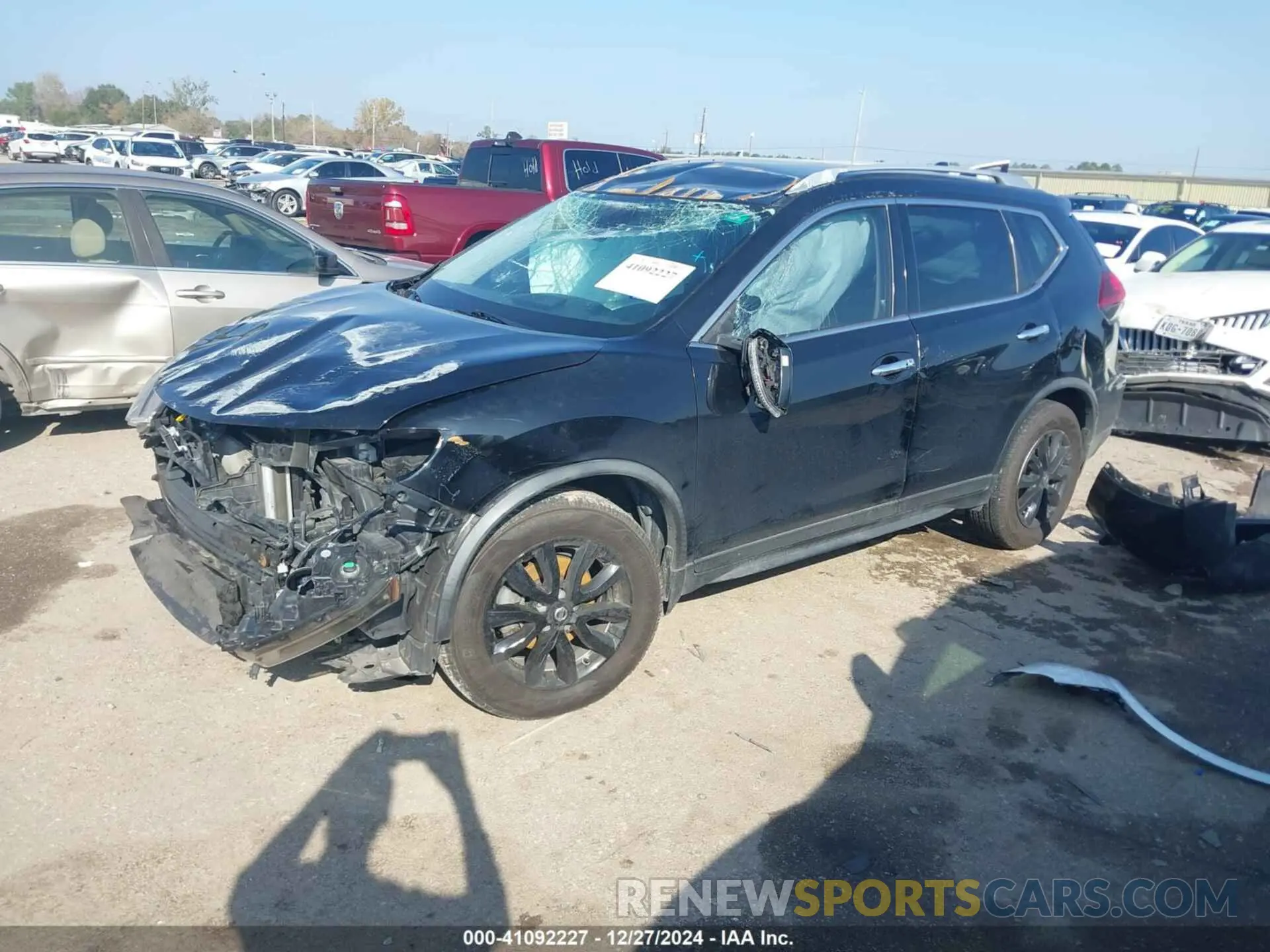 2 Photograph of a damaged car JN8AT2MT8KW258914 NISSAN ROGUE 2019