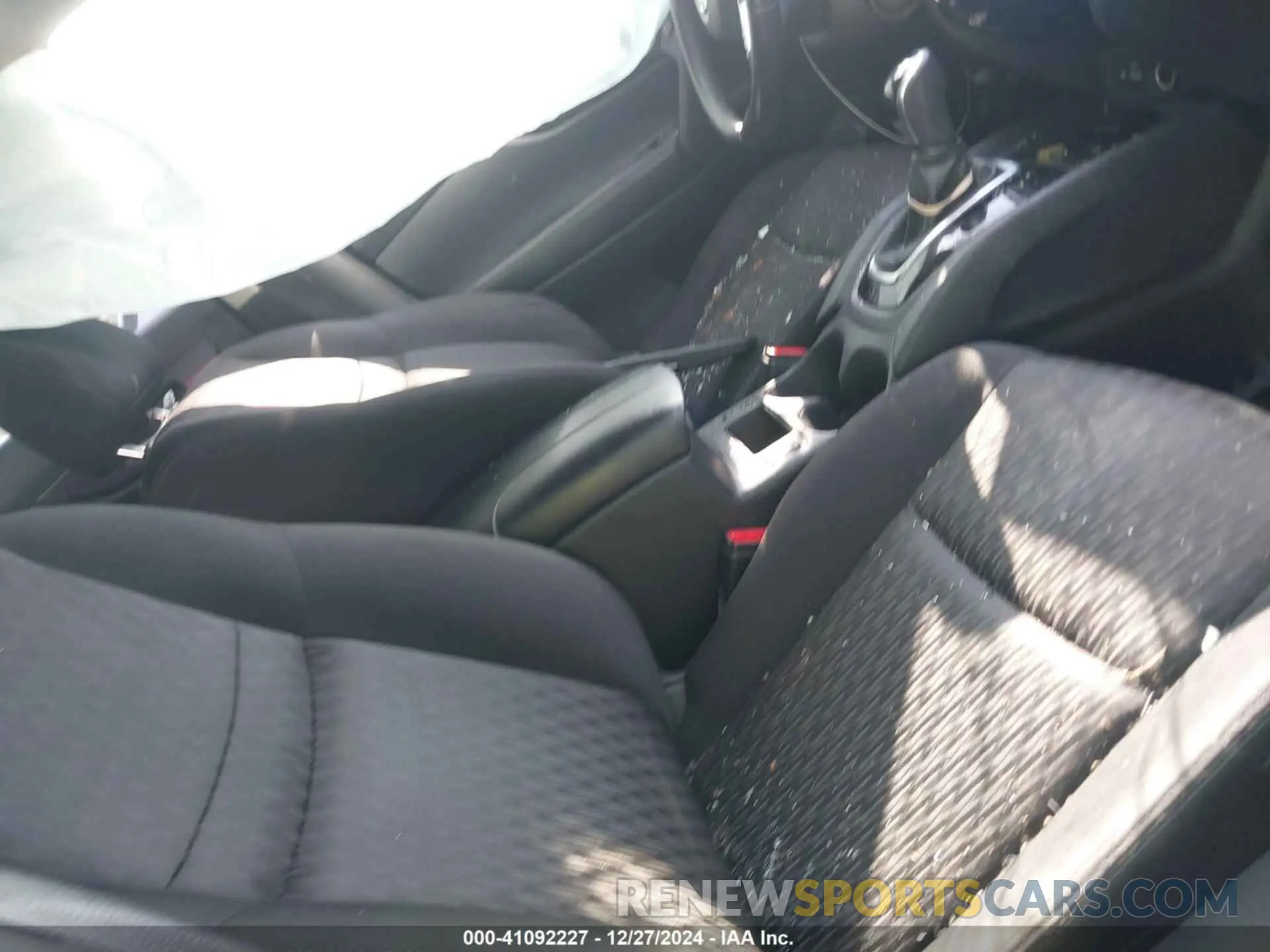 5 Photograph of a damaged car JN8AT2MT8KW258914 NISSAN ROGUE 2019