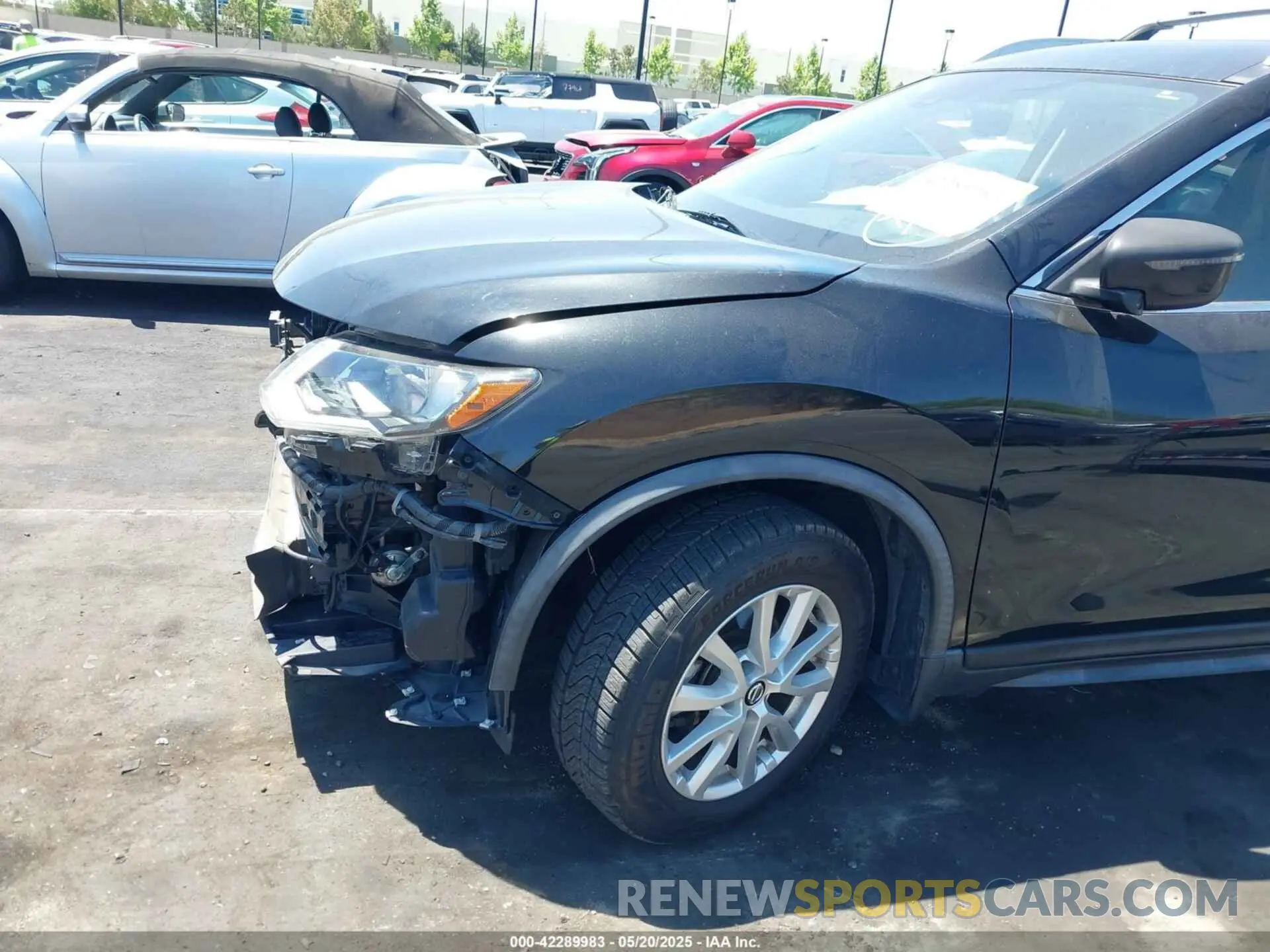 13 Photograph of a damaged car JN8AT2MT8KW261182 NISSAN ROGUE 2019
