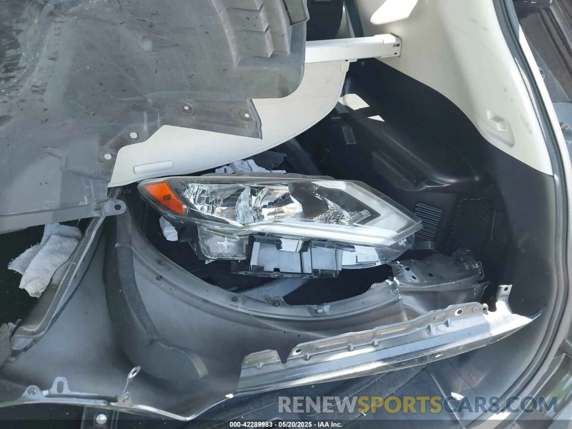 15 Photograph of a damaged car JN8AT2MT8KW261182 NISSAN ROGUE 2019