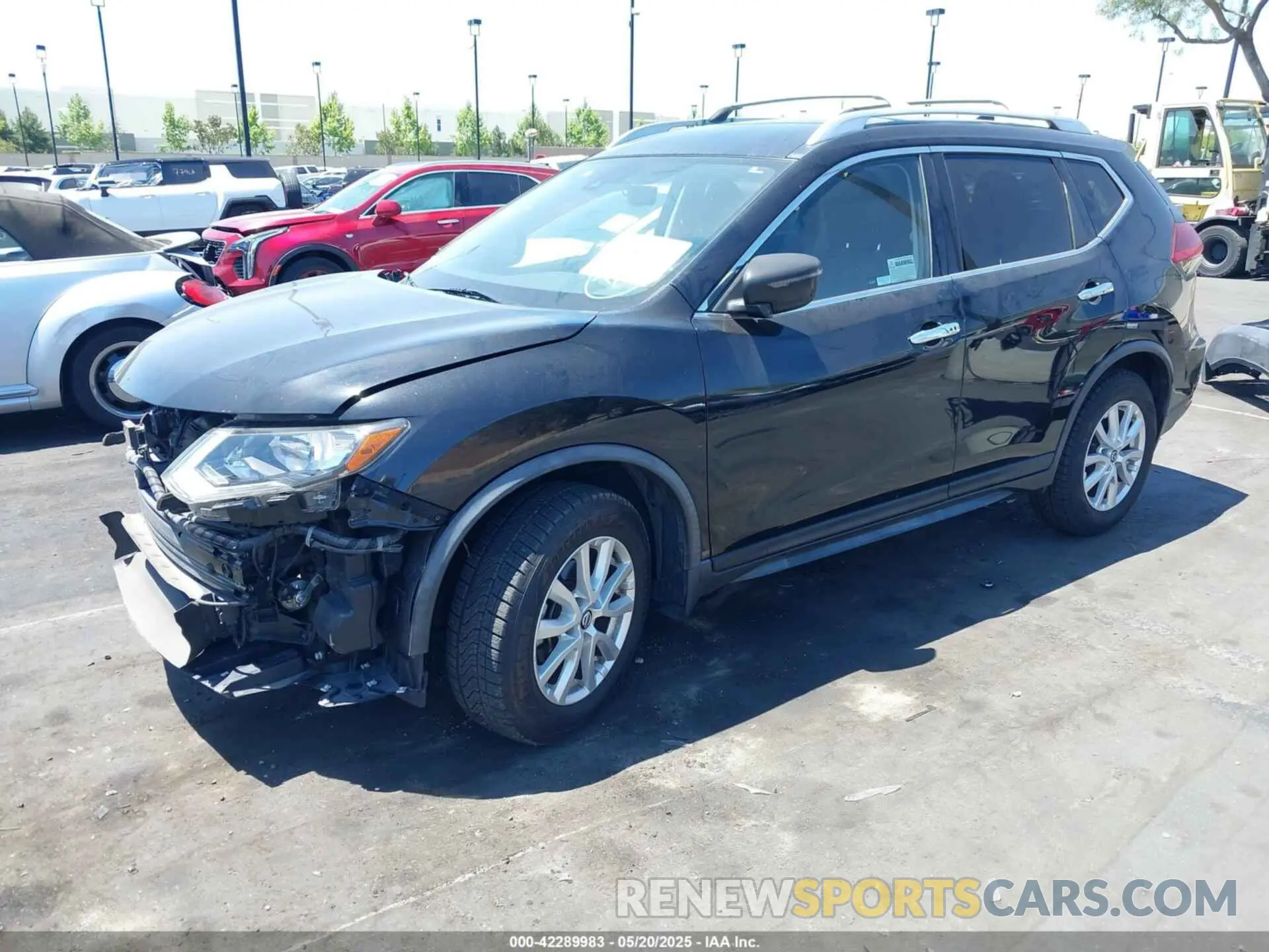 2 Photograph of a damaged car JN8AT2MT8KW261182 NISSAN ROGUE 2019