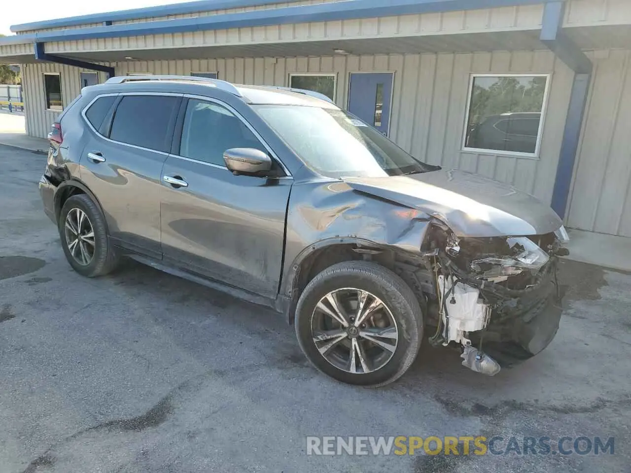 4 Photograph of a damaged car JN8AT2MT8KW262865 NISSAN ROGUE 2019