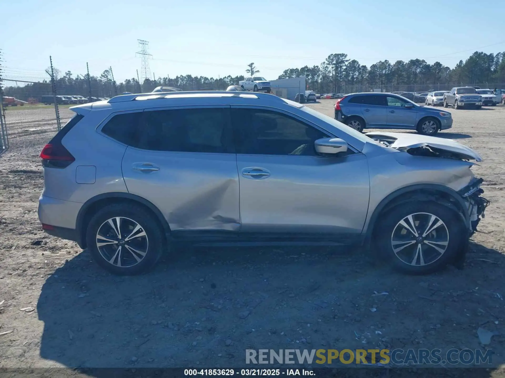 13 Photograph of a damaged car JN8AT2MT9KW263300 NISSAN ROGUE 2019