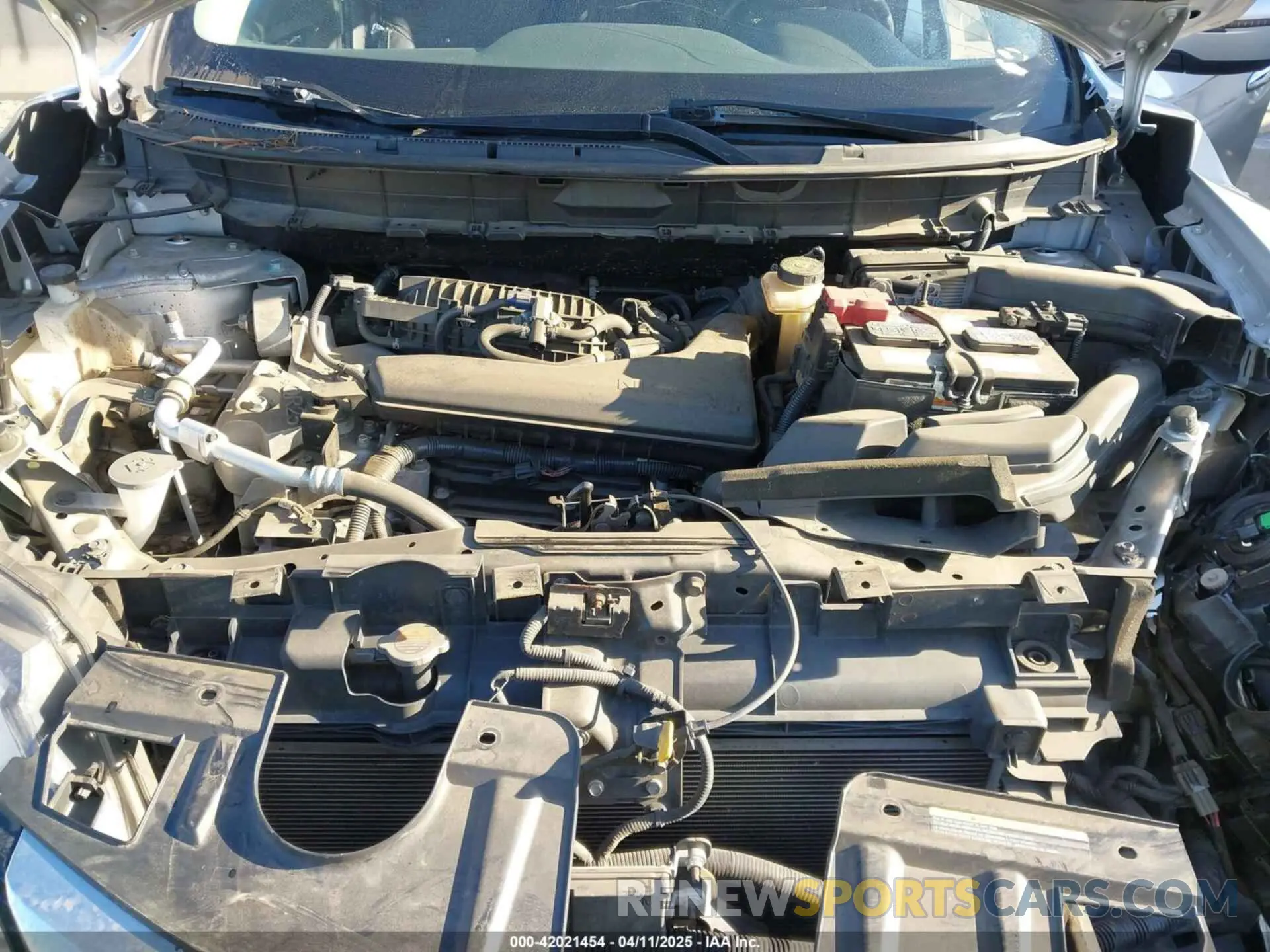 10 Photograph of a damaged car JN8AT2MT9KW263622 NISSAN ROGUE 2019