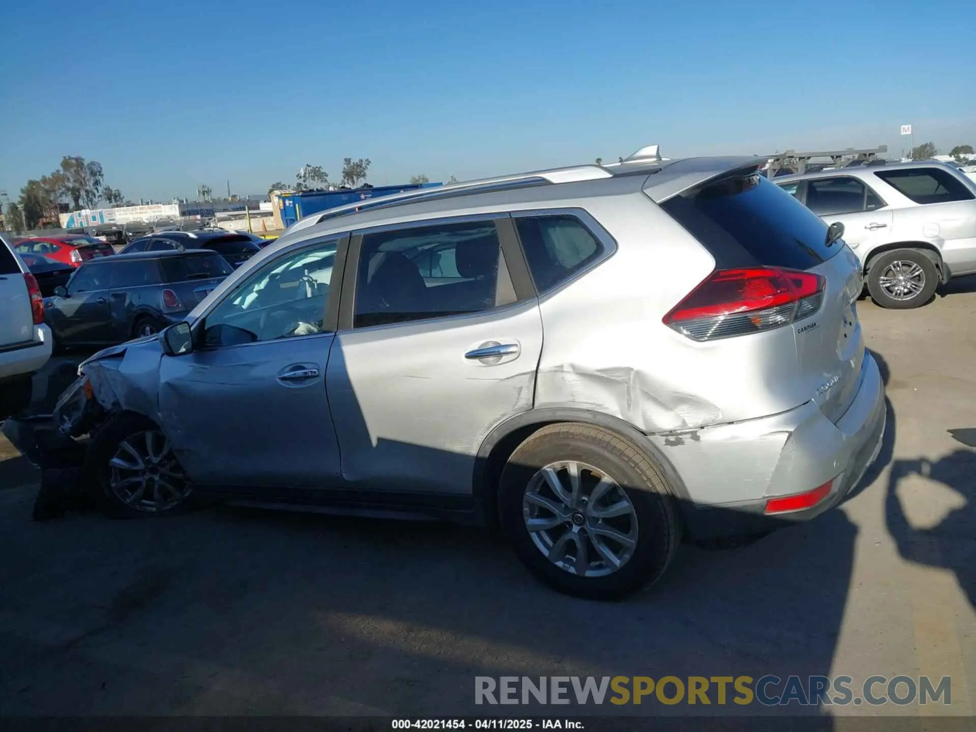 14 Photograph of a damaged car JN8AT2MT9KW263622 NISSAN ROGUE 2019