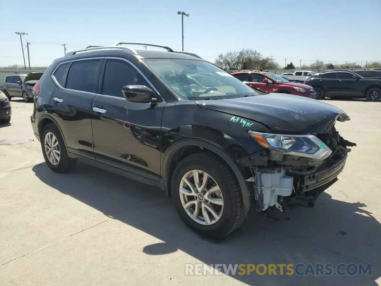 4 Photograph of a damaged car JN8AT2MT9KW264561 NISSAN ROGUE 2019