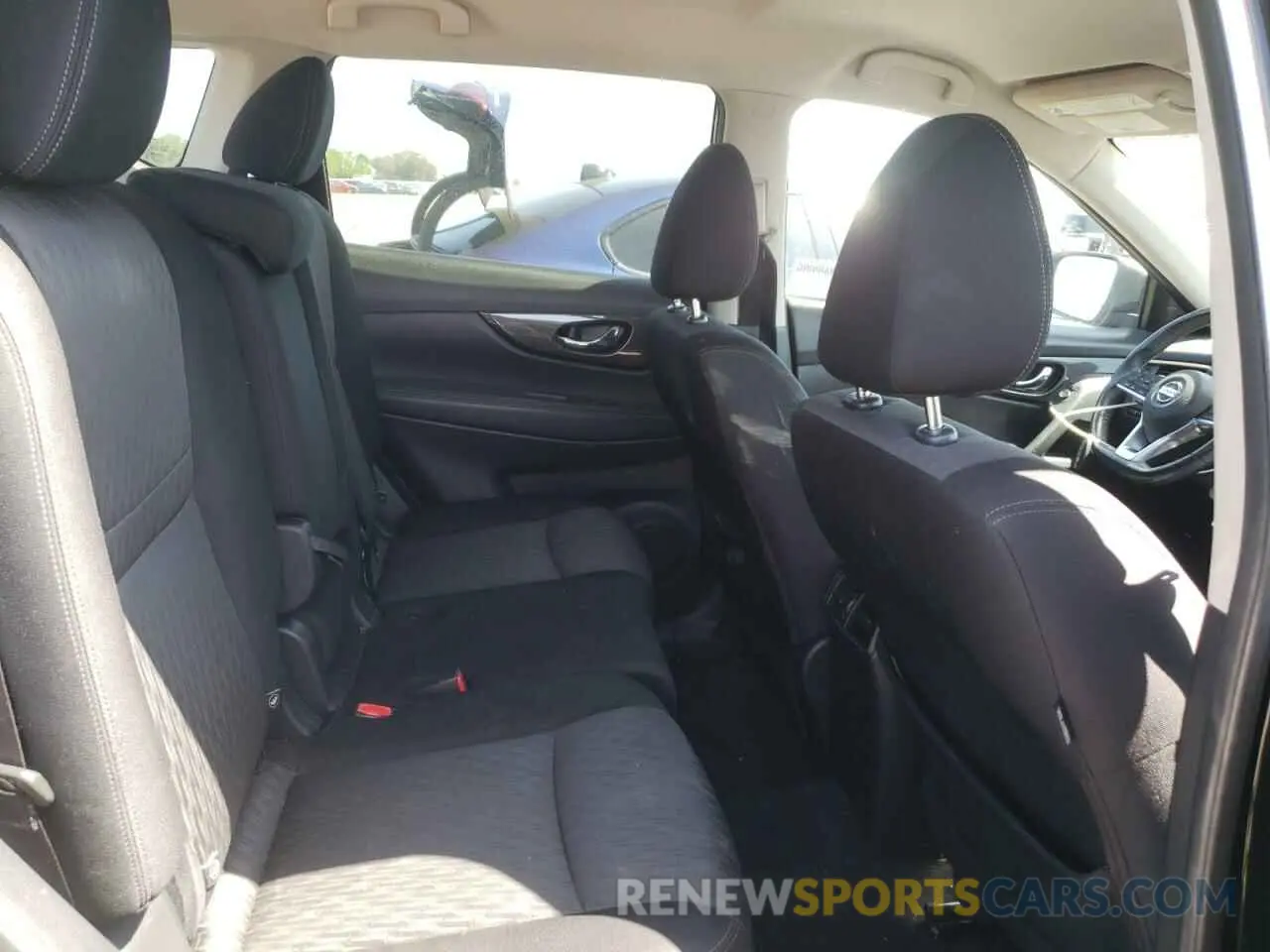 10 Photograph of a damaged car JN8AT2MT9KW268447 NISSAN ROGUE 2019