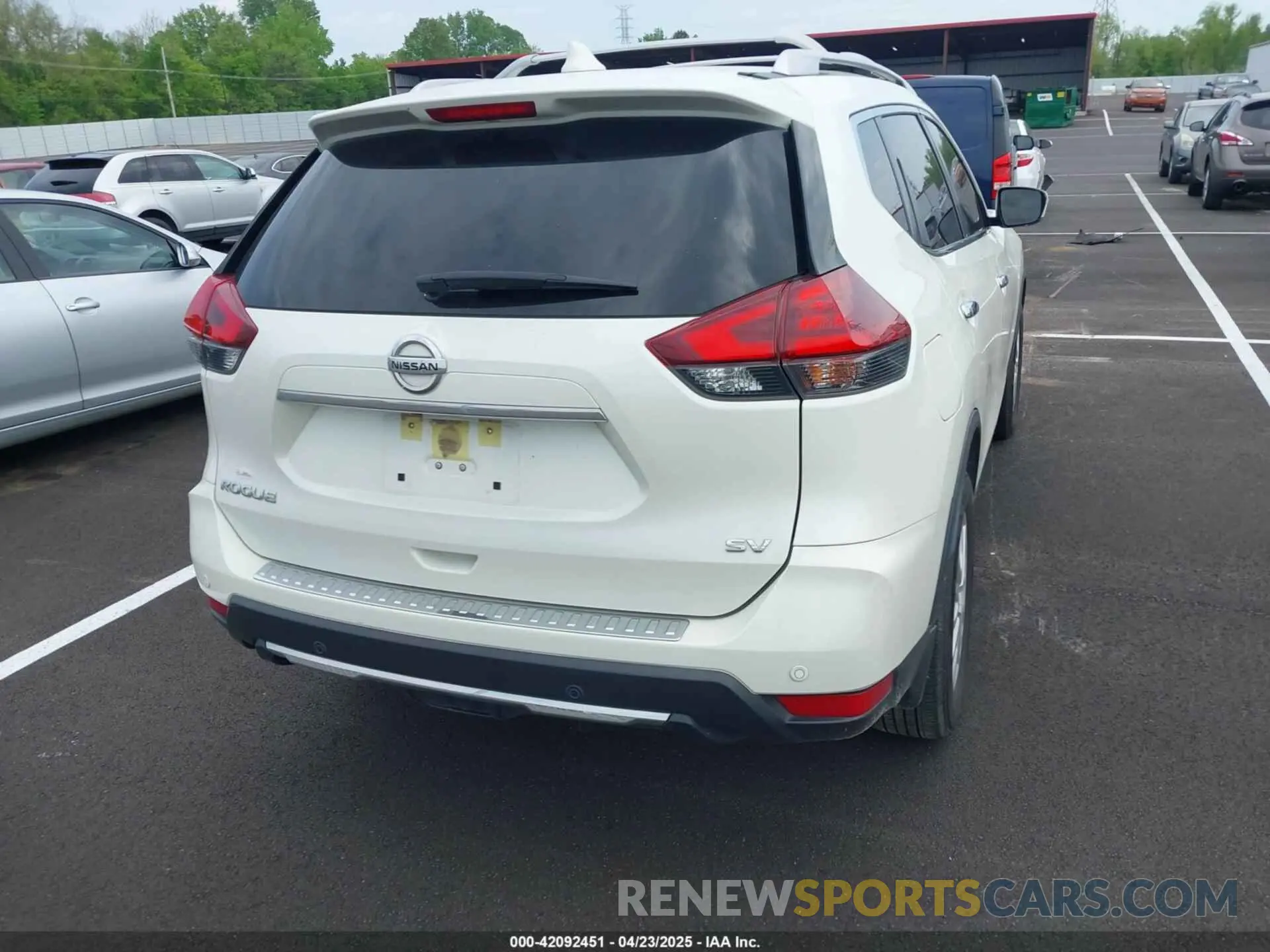 16 Photograph of a damaged car JN8AT2MTXKW250037 NISSAN ROGUE 2019
