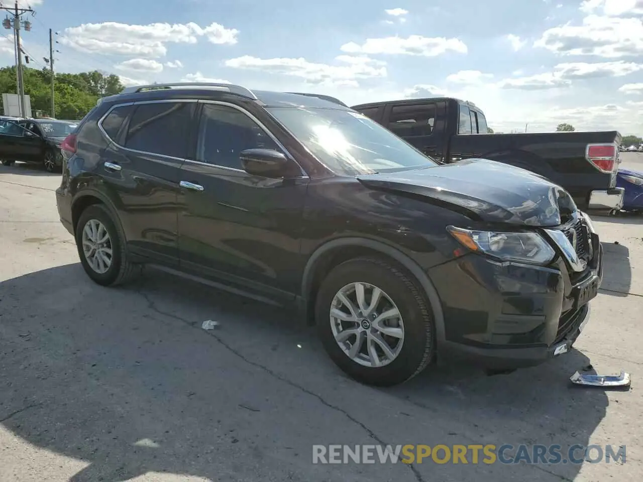 4 Photograph of a damaged car JN8AT2MTXKW253410 NISSAN ROGUE 2019