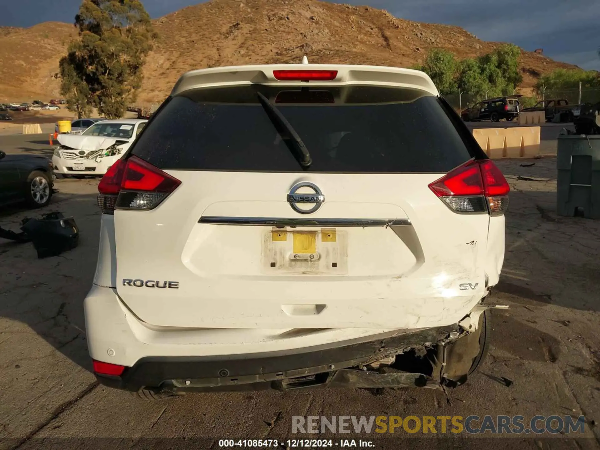 16 Photograph of a damaged car JN8AT2MTXKW260941 NISSAN ROGUE 2019