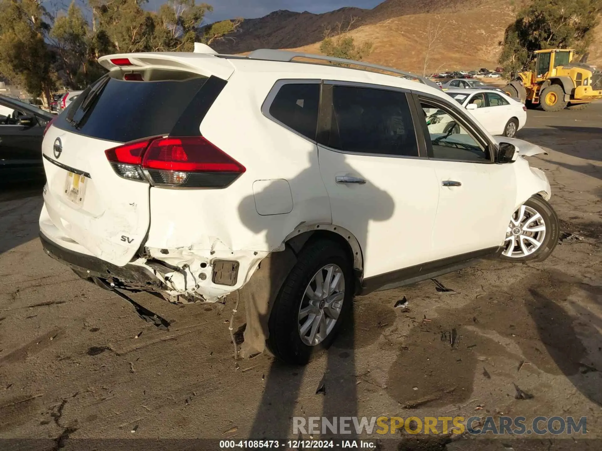 4 Photograph of a damaged car JN8AT2MTXKW260941 NISSAN ROGUE 2019