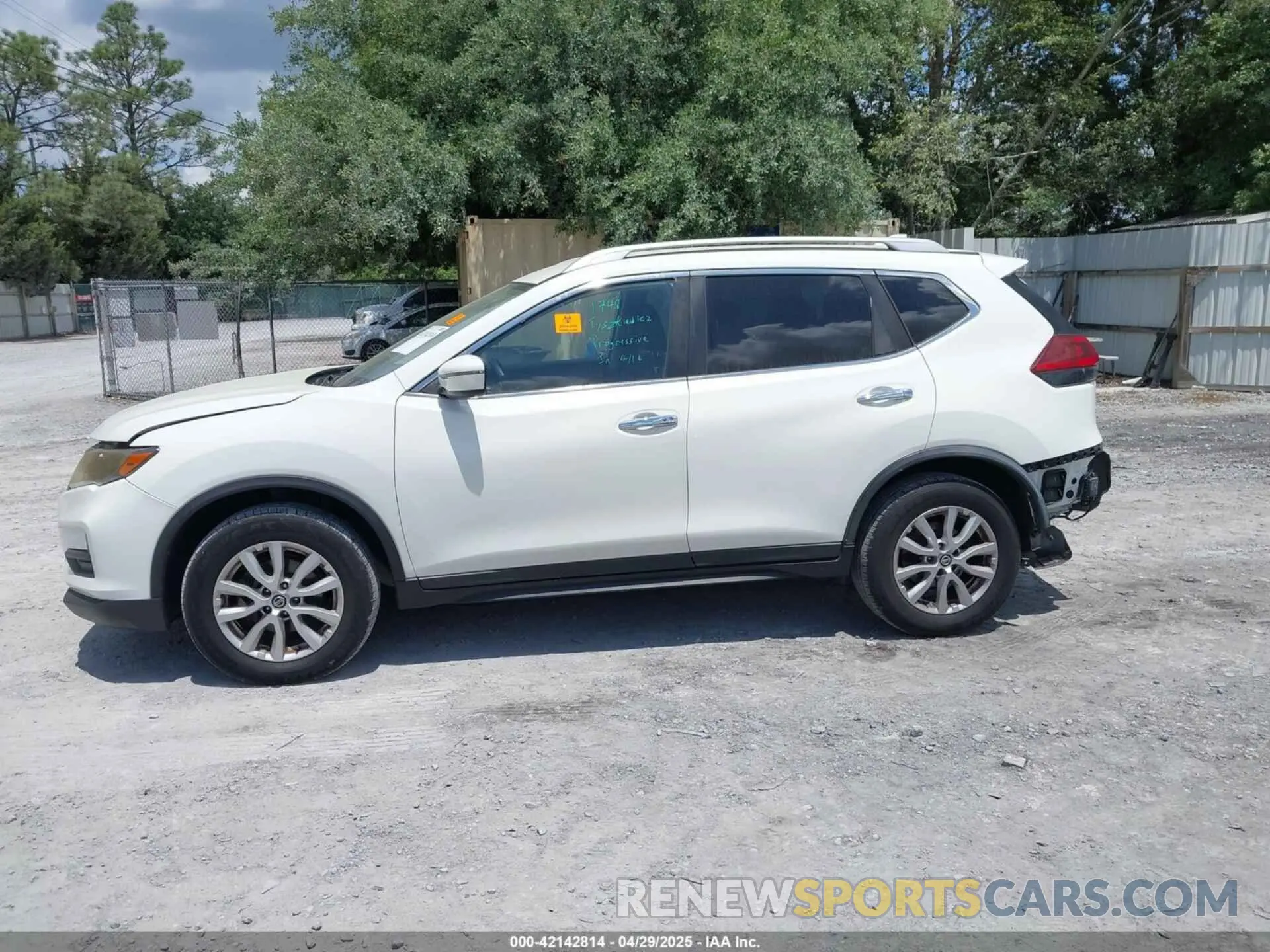 14 Photograph of a damaged car JN8AT2MV0KW373010 NISSAN ROGUE 2019