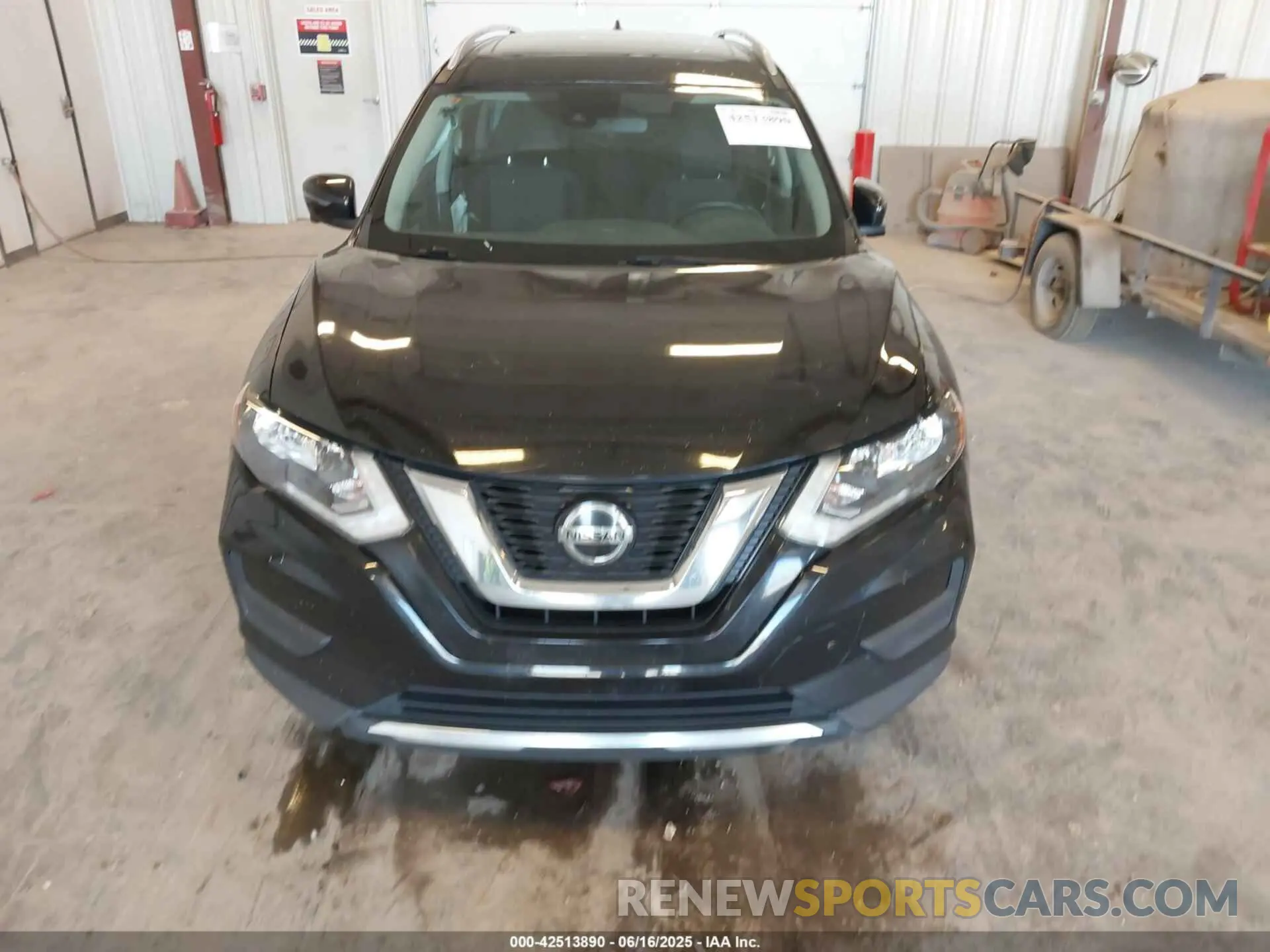 12 Photograph of a damaged car JN8AT2MV0KW379339 NISSAN ROGUE 2019