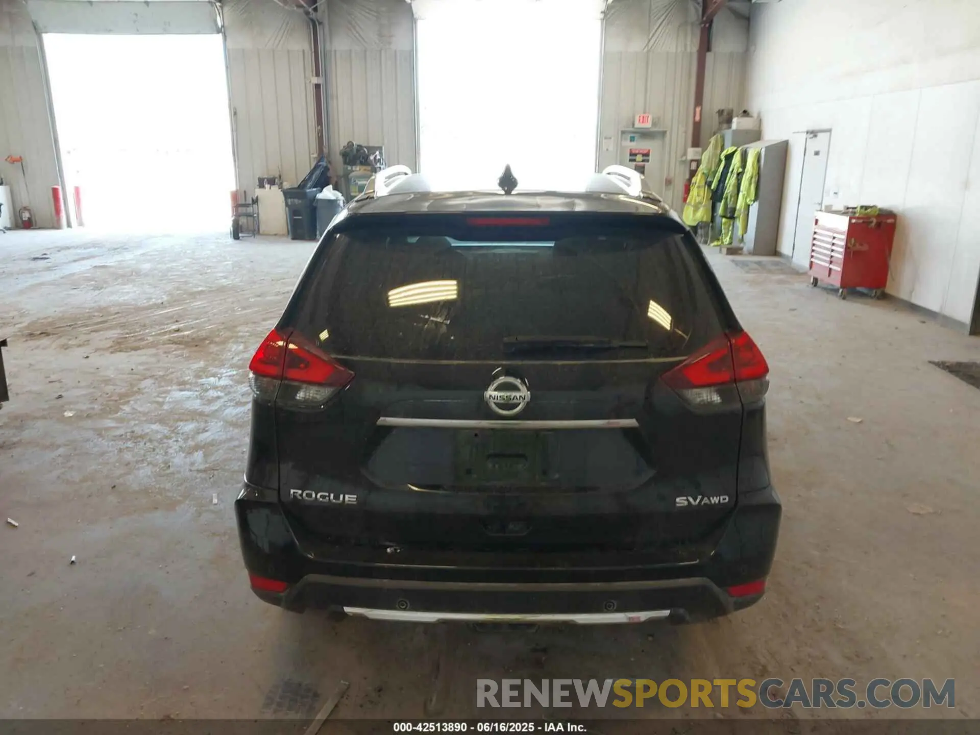 16 Photograph of a damaged car JN8AT2MV0KW379339 NISSAN ROGUE 2019