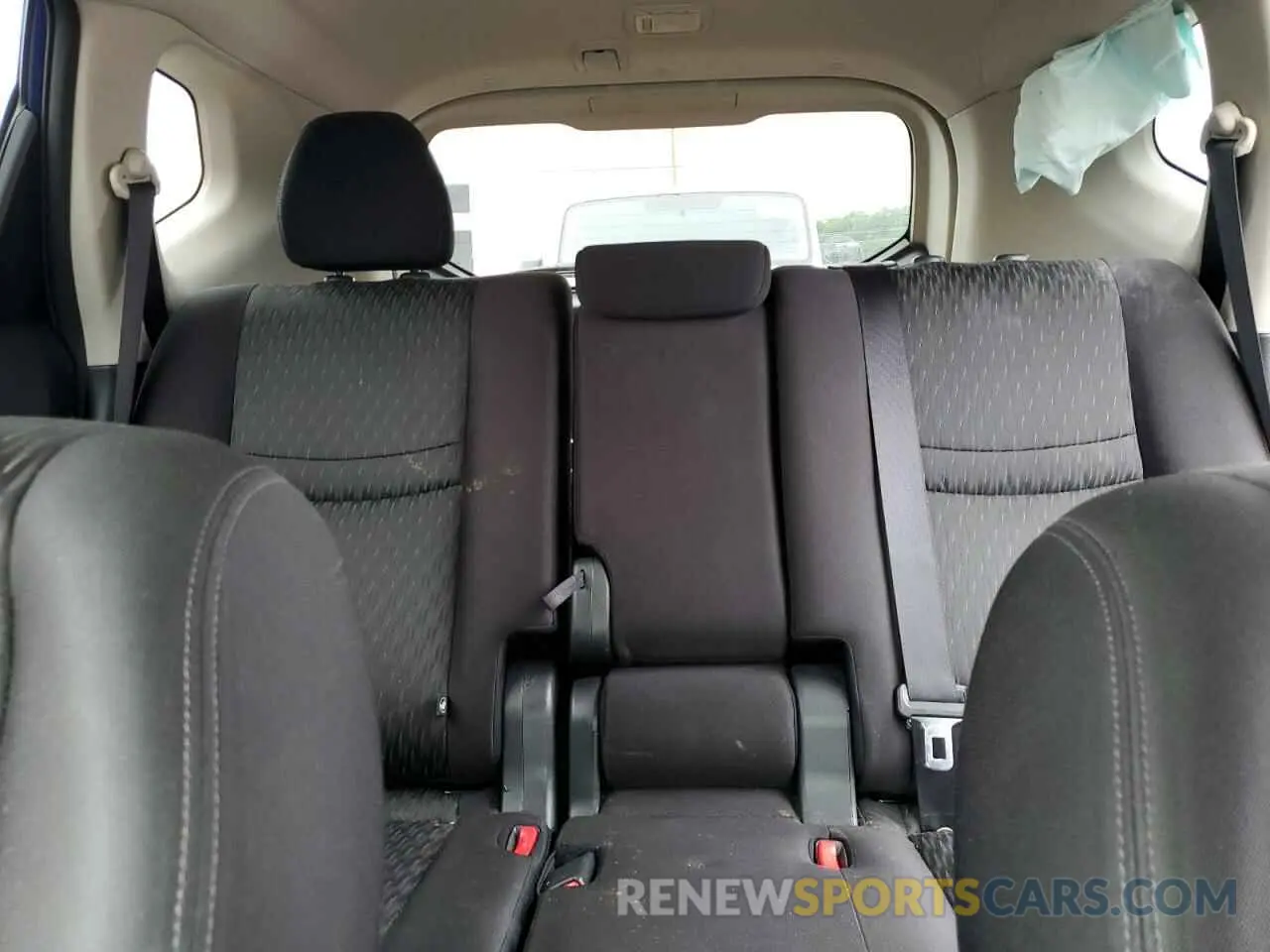 10 Photograph of a damaged car JN8AT2MV0KW379938 NISSAN ROGUE 2019