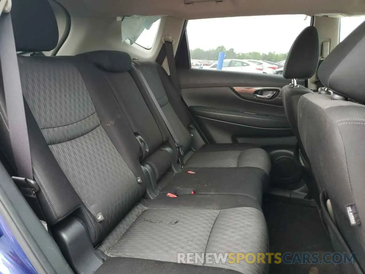 11 Photograph of a damaged car JN8AT2MV0KW379938 NISSAN ROGUE 2019