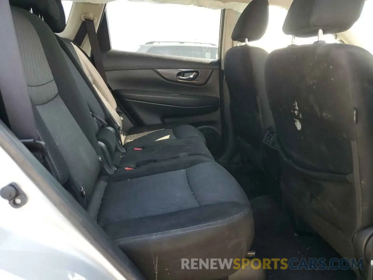 12 Photograph of a damaged car JN8AT2MV0KW381799 NISSAN ROGUE 2019