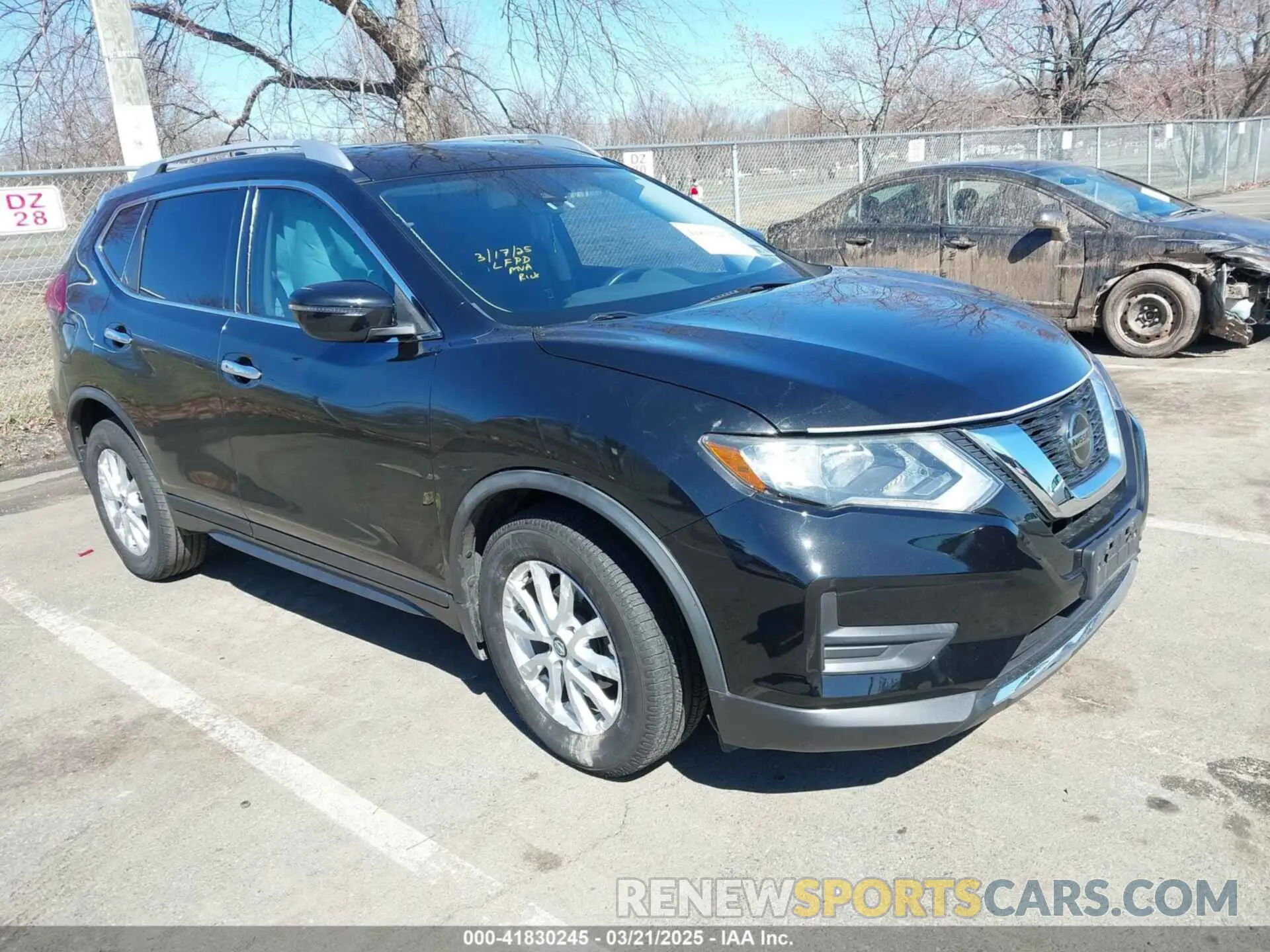 1 Photograph of a damaged car JN8AT2MV0KW384203 NISSAN ROGUE 2019